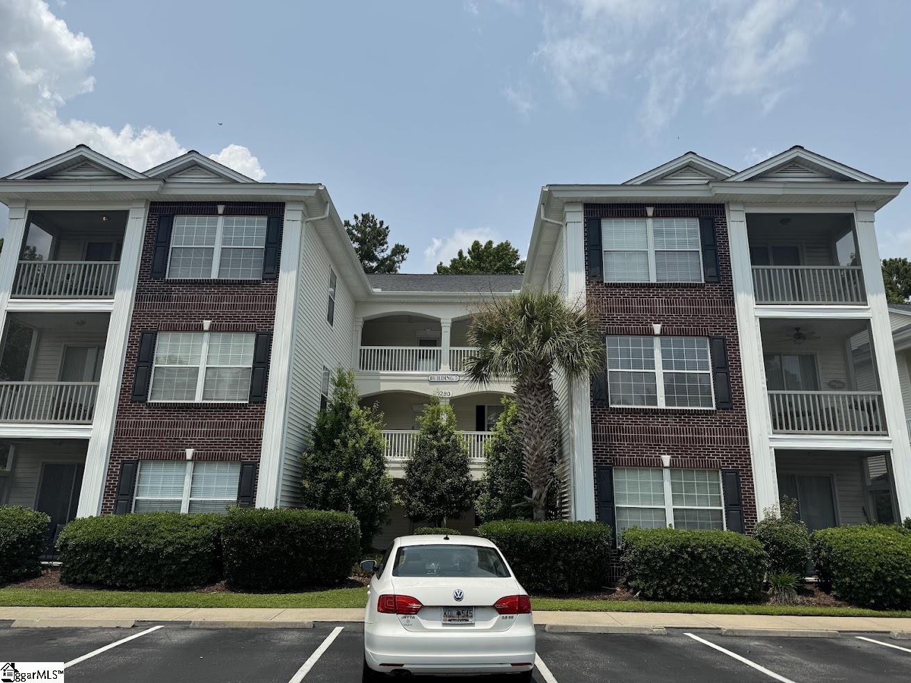 1290 River Oaks Drive — photo