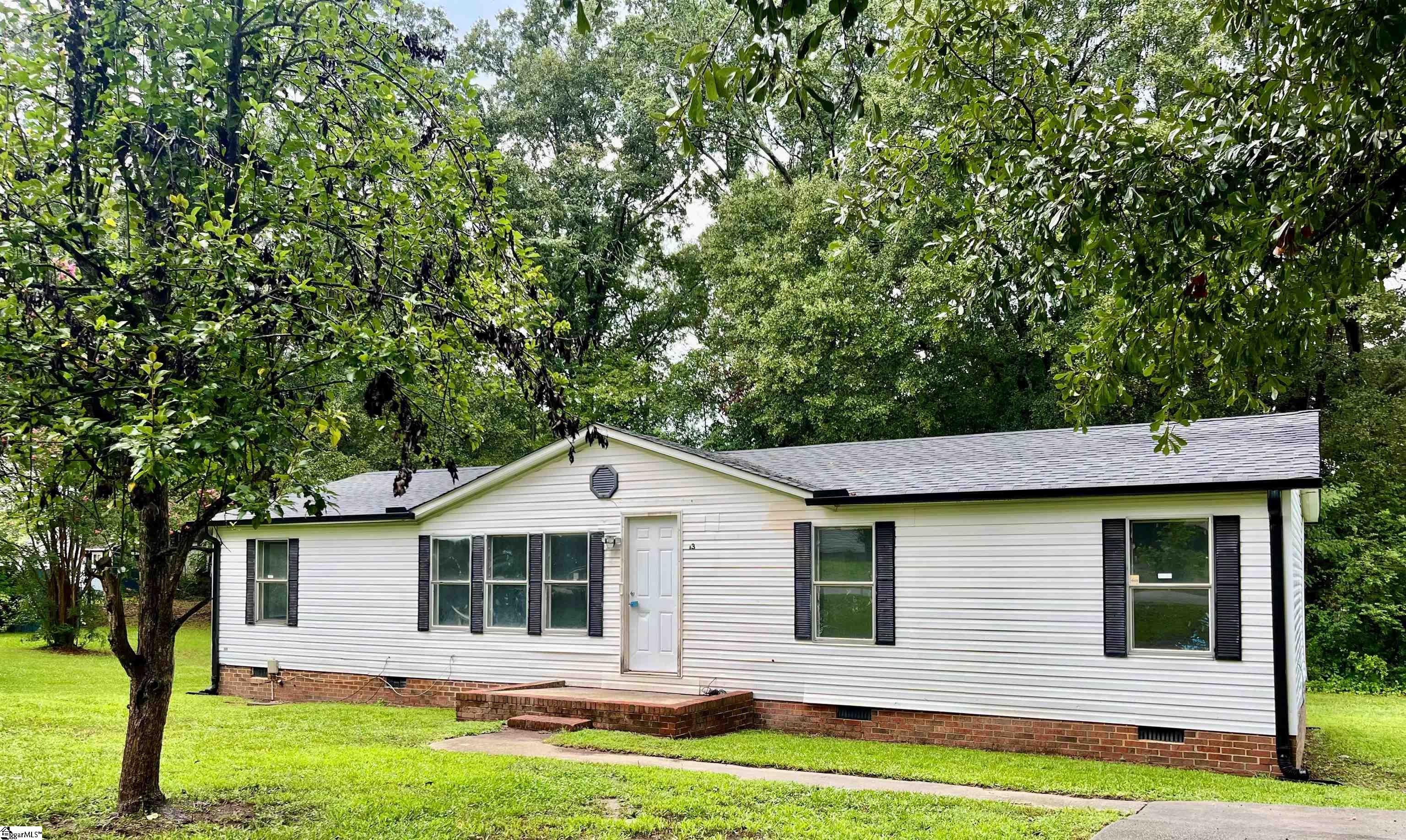 13 Echols Drive — photo
