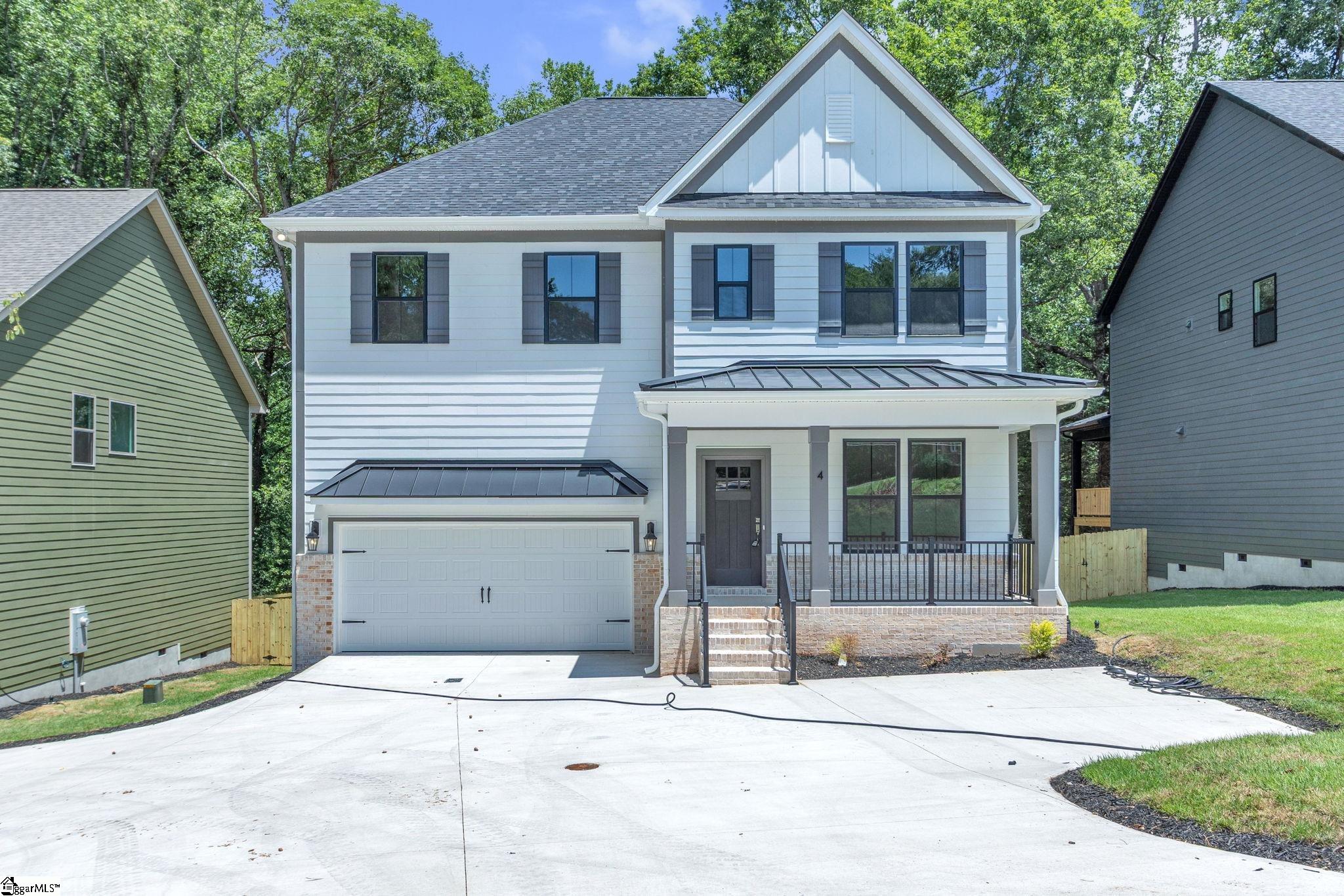 4 Henderson Drive — photo