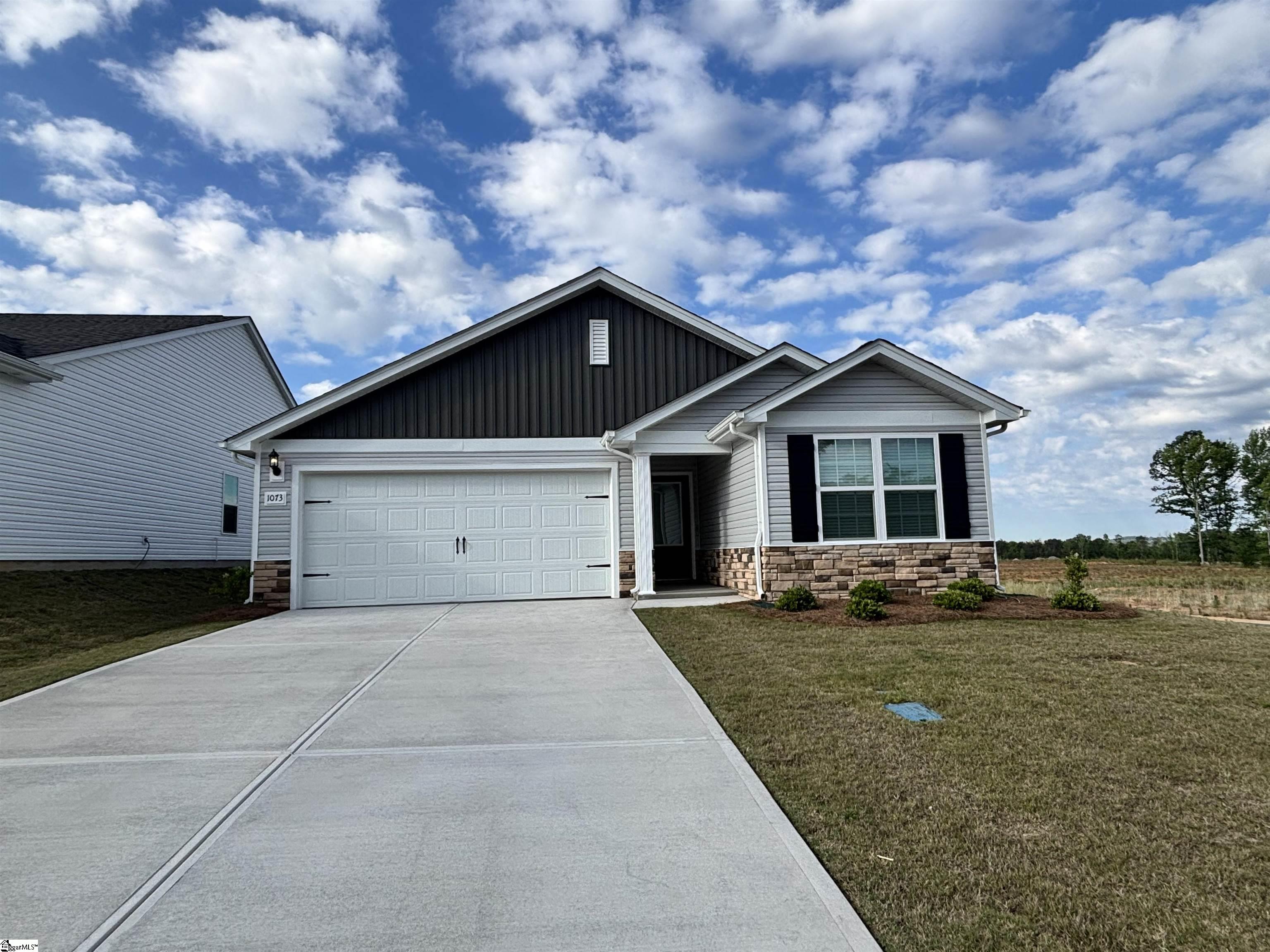 1073 Mossy Oak Drive — photo