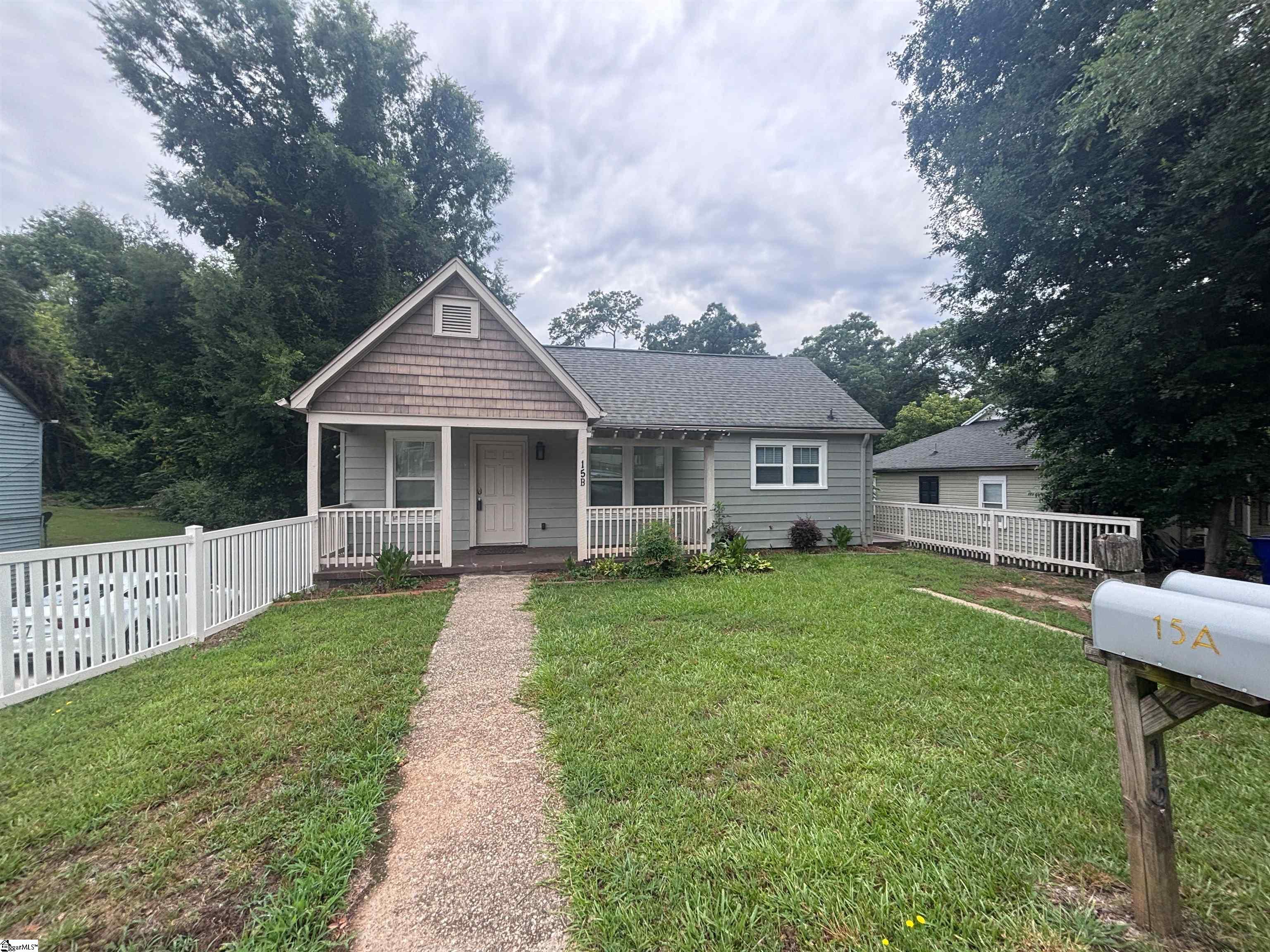 15 Eastlan Drive — photo