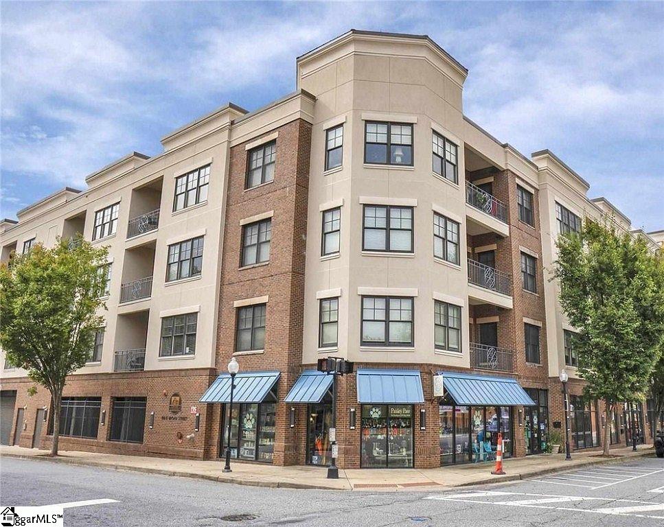155 E Broad Street — photo