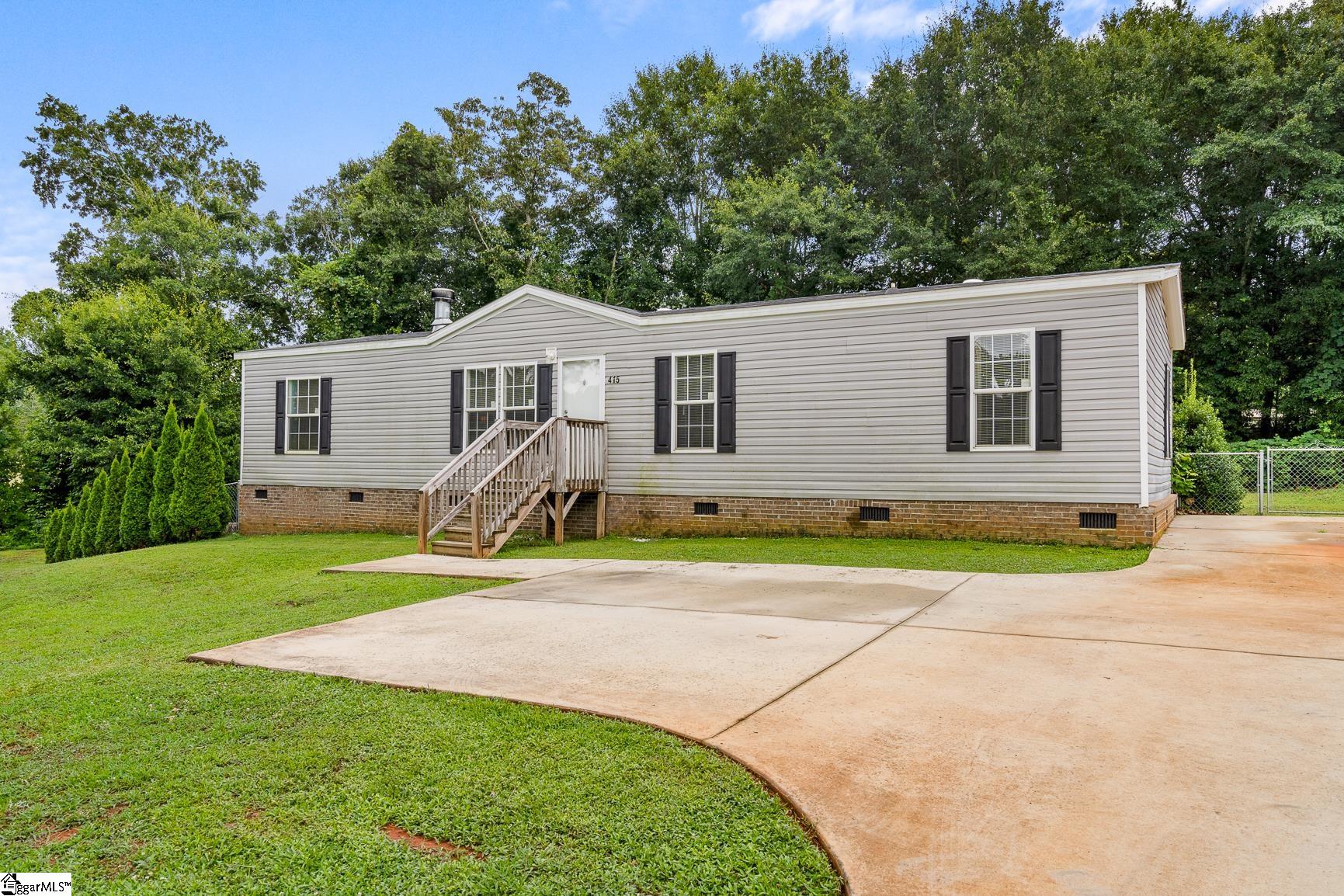415 Jackson Circle — photo