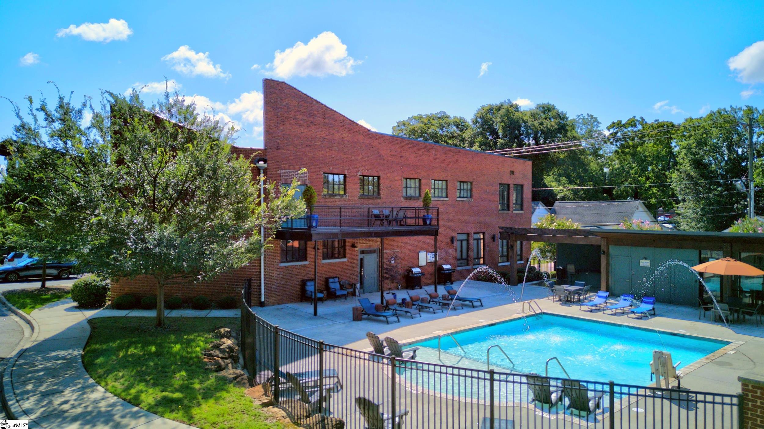 806 Green Avenue Unit 130 — photo