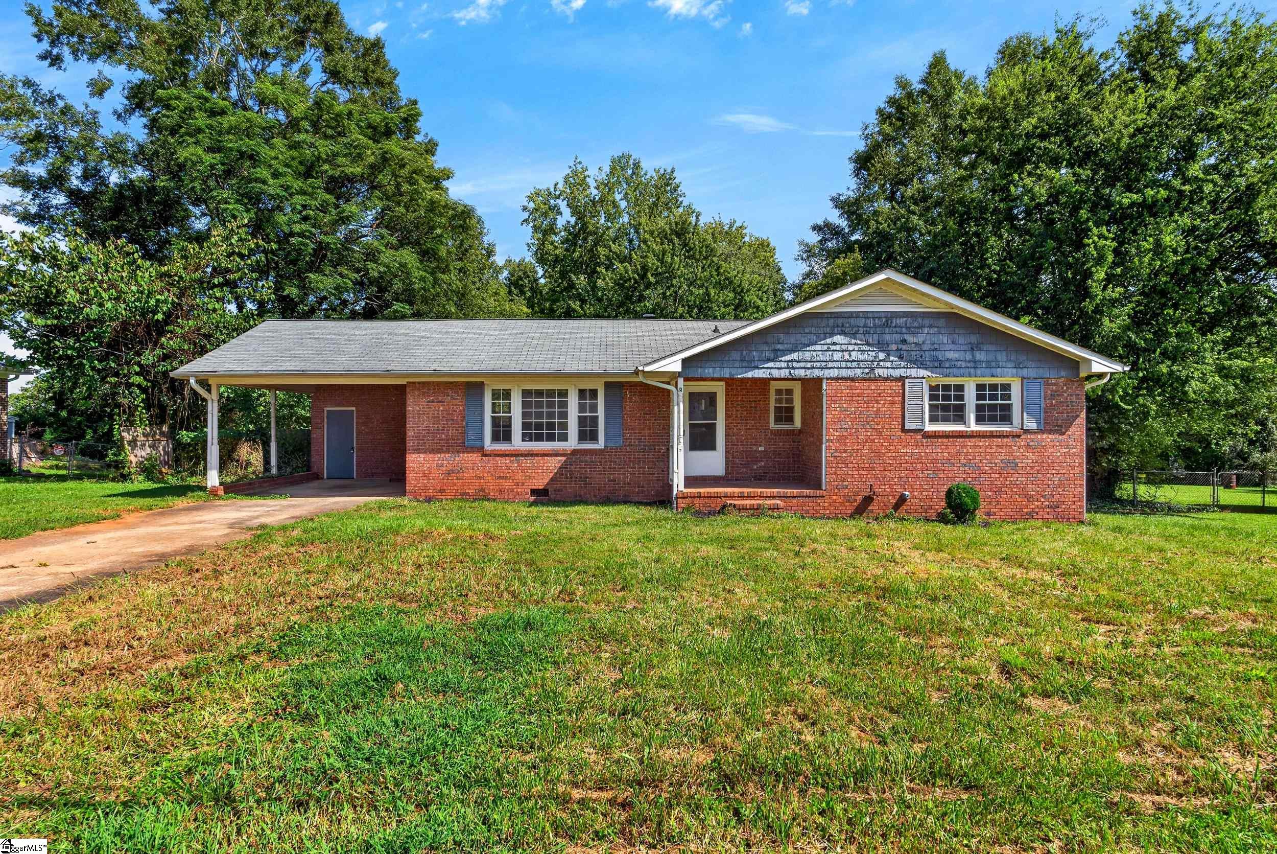 151 Woodhaven Drive — photo