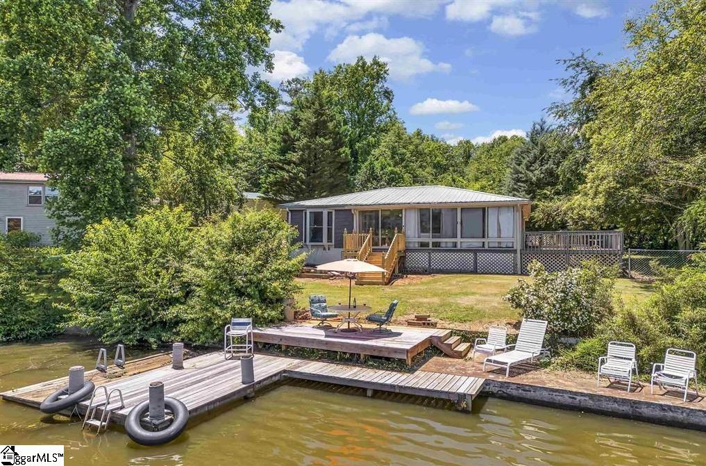 501 Mcfalls Circle — photo