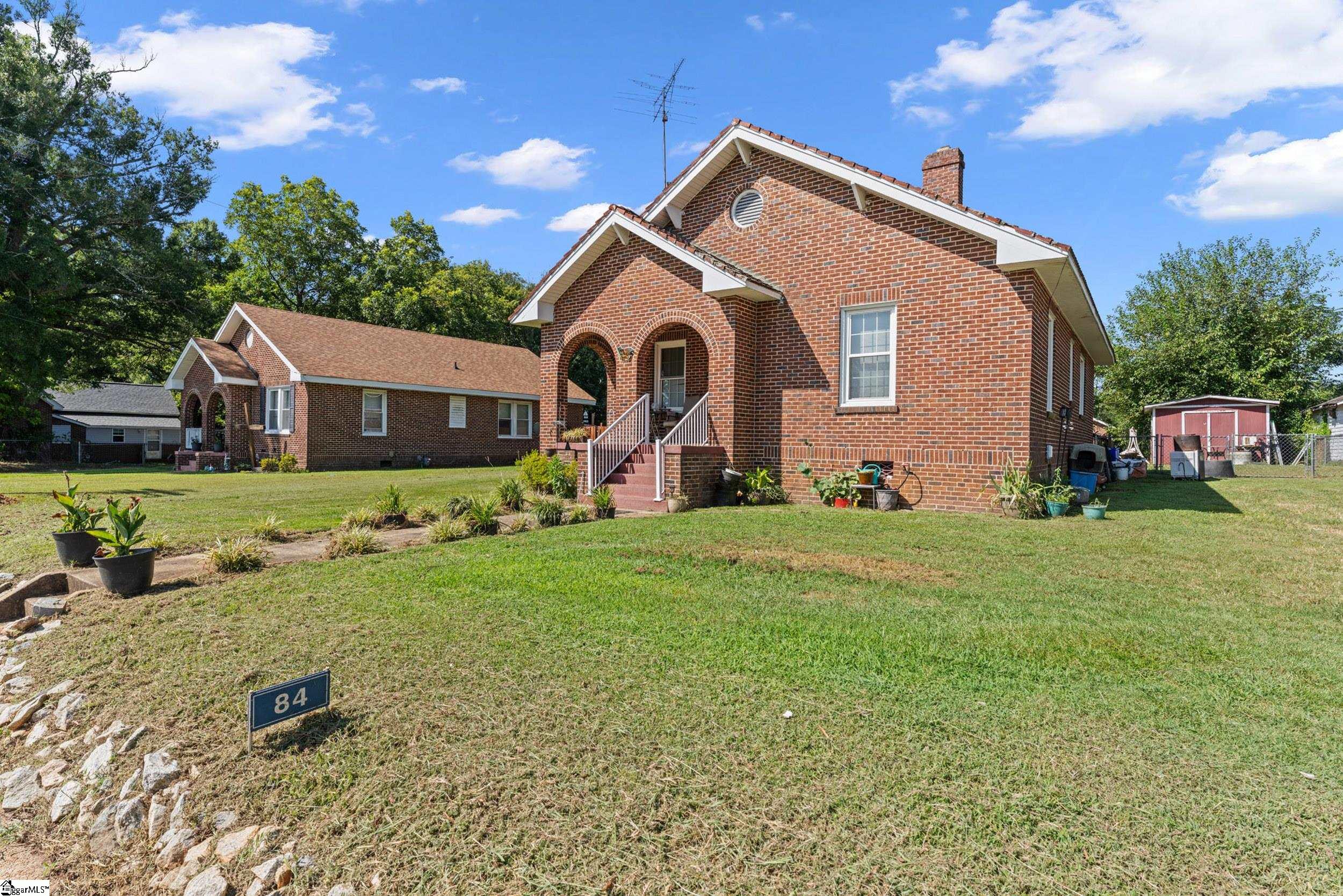 84 Saluda Street — photo