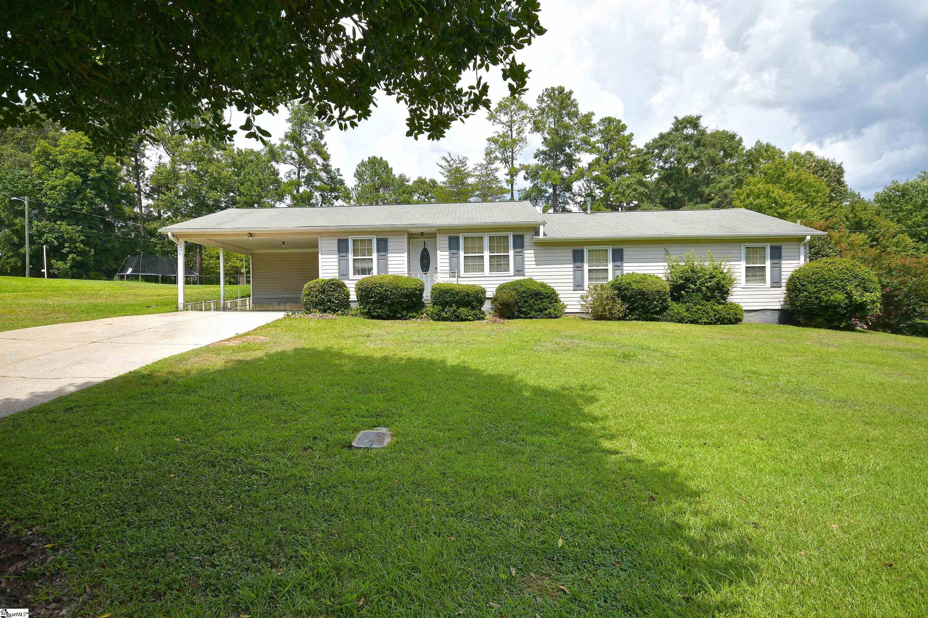 223 Redwood Drive — photo