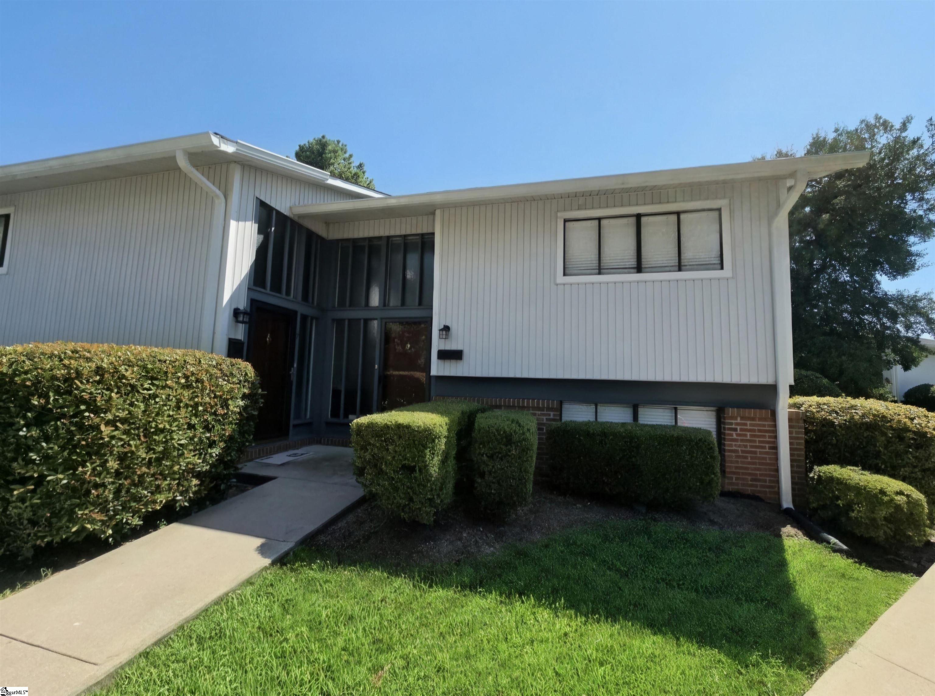 8 Briarcreek Place — photo