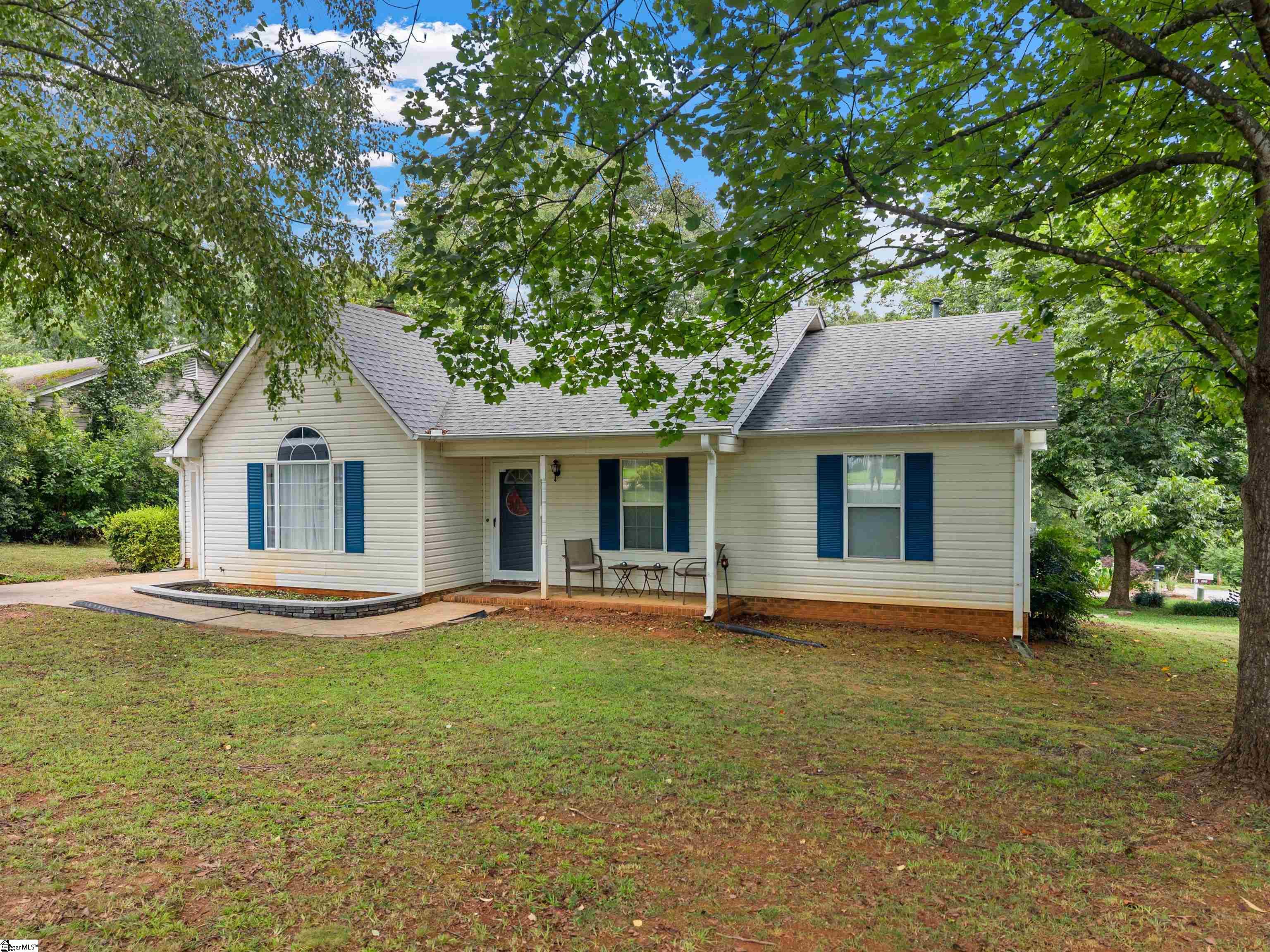 175 Poplar Creek Drive — photo