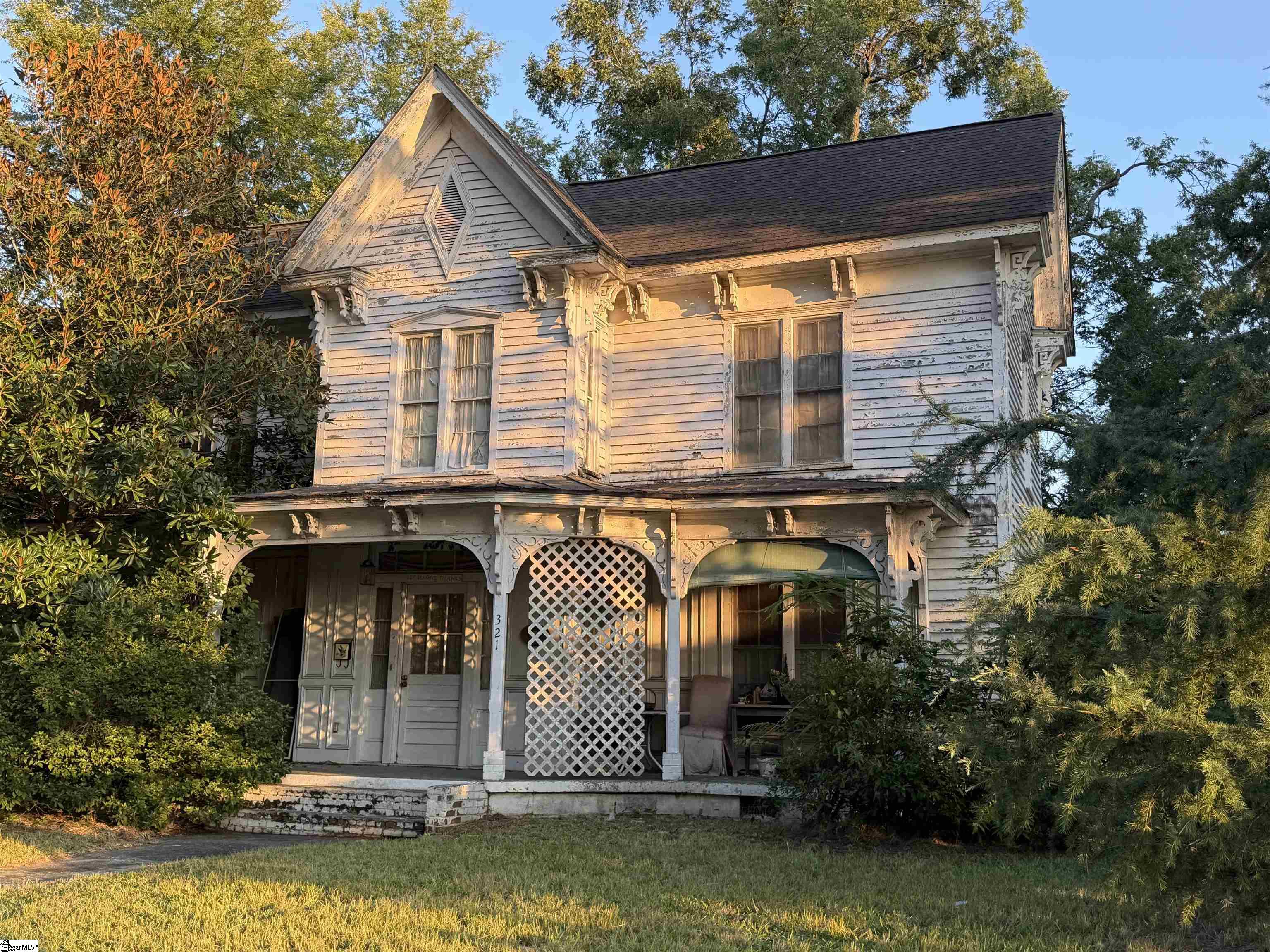 321 W Main Street — photo