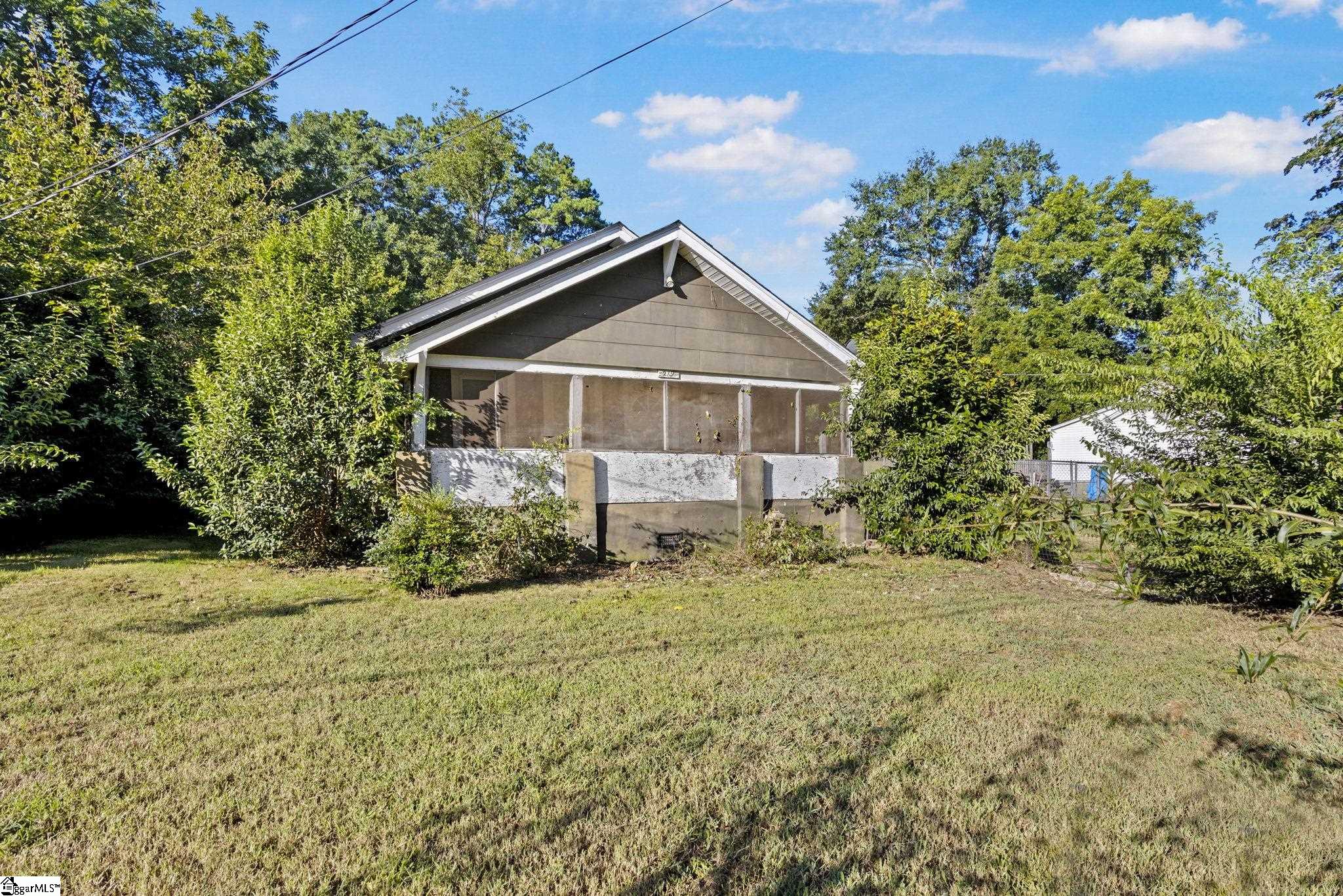 219 Heatherly Drive — photo