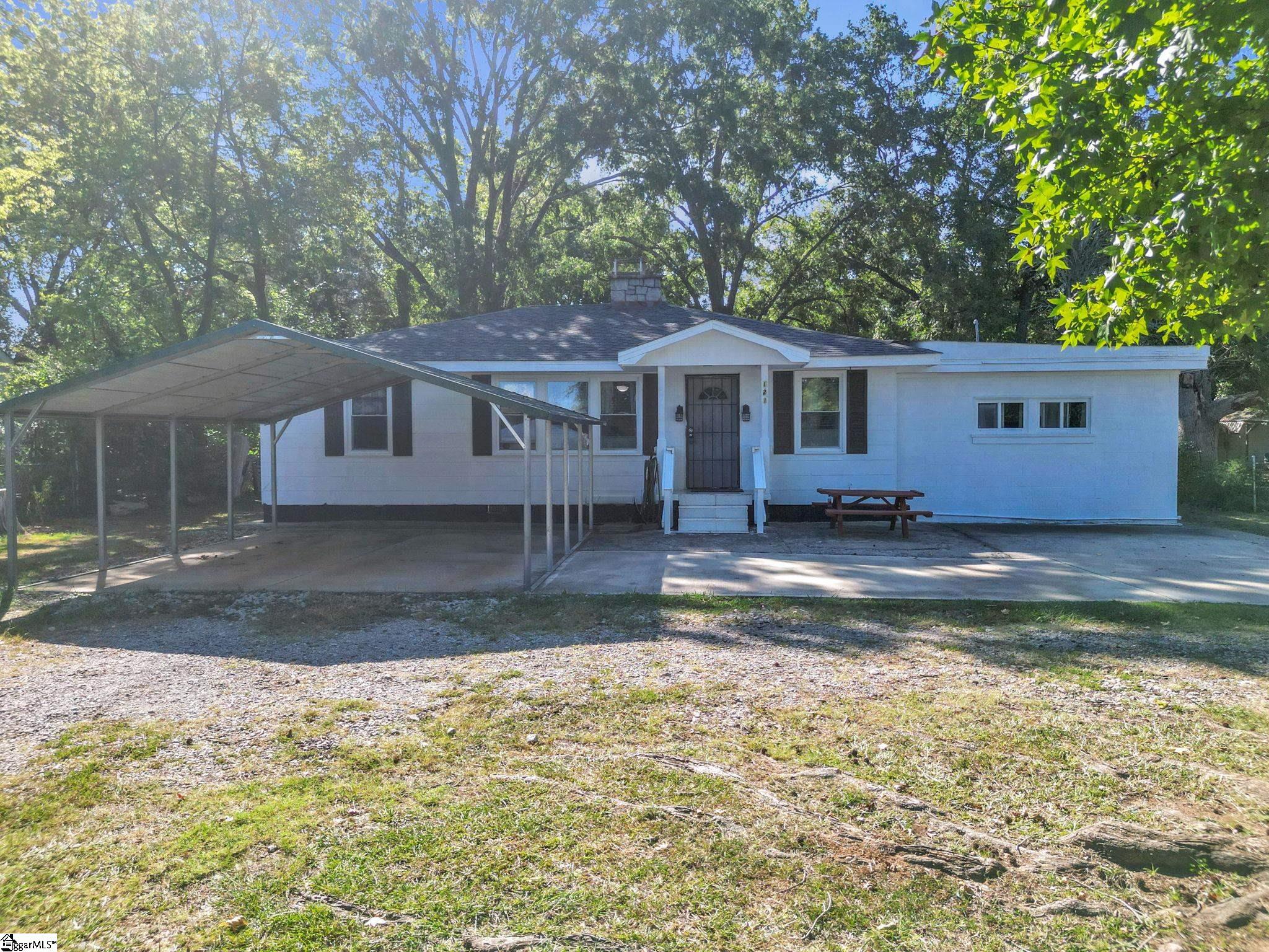 121 Fox Drive — photo