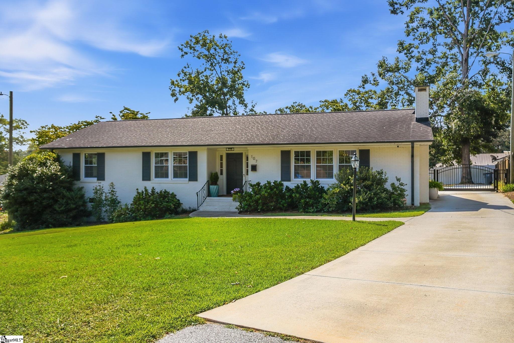 107 Birchwood Drive — photo