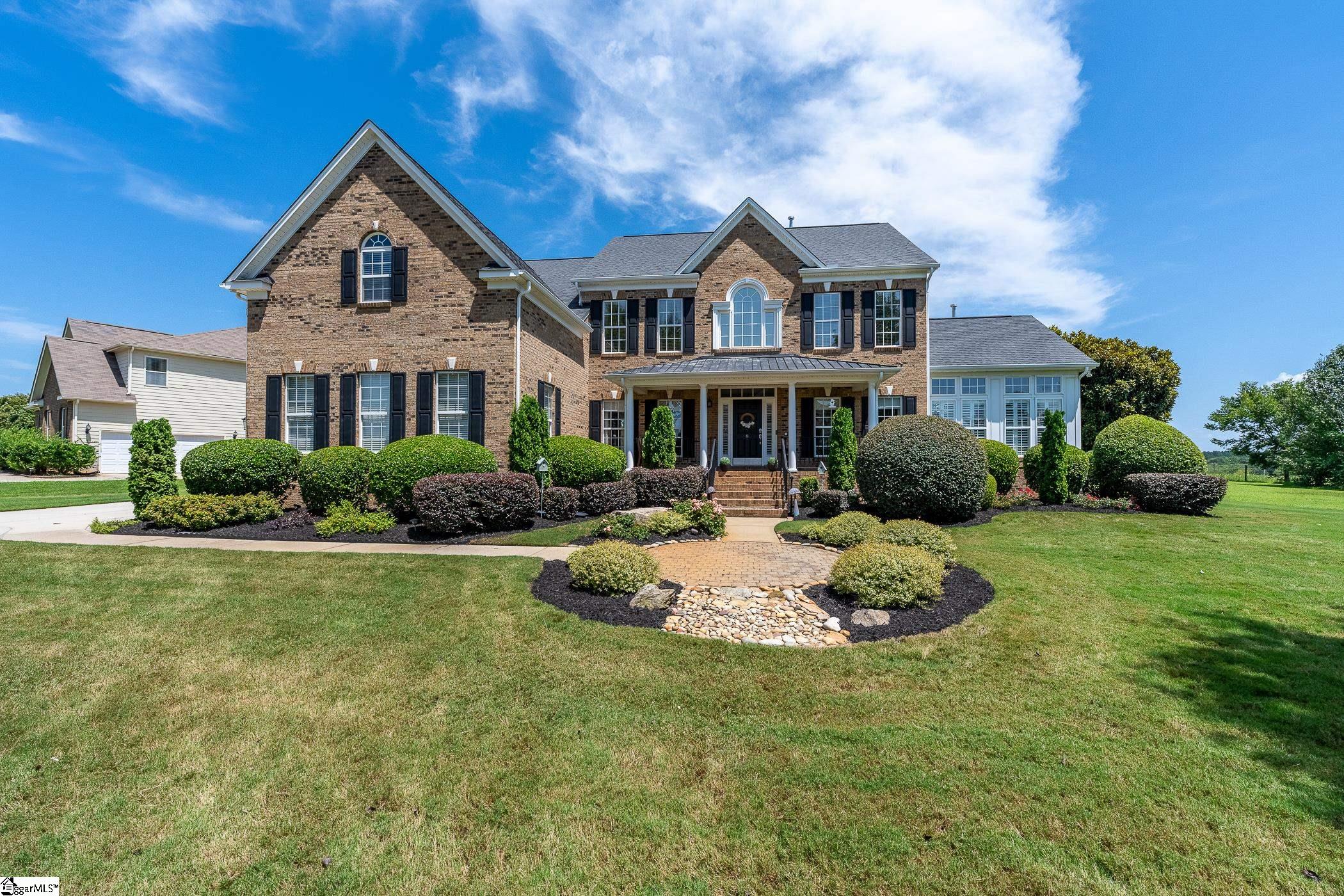 8 Scotts Bluff Drive — photo