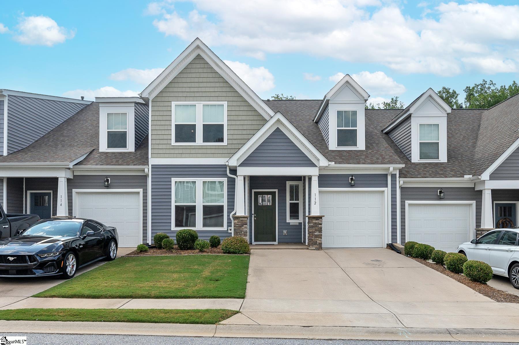 112 Creekhaven Lane — photo