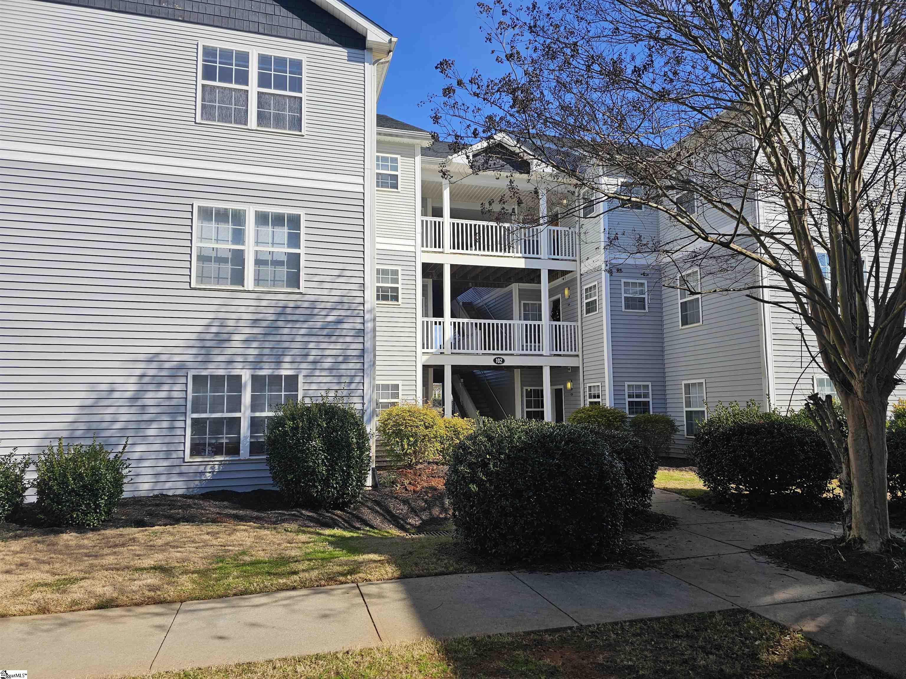 102 University Village Drive — photo