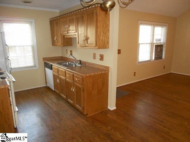 Home in Mauldin, SC 29662 — photo 3