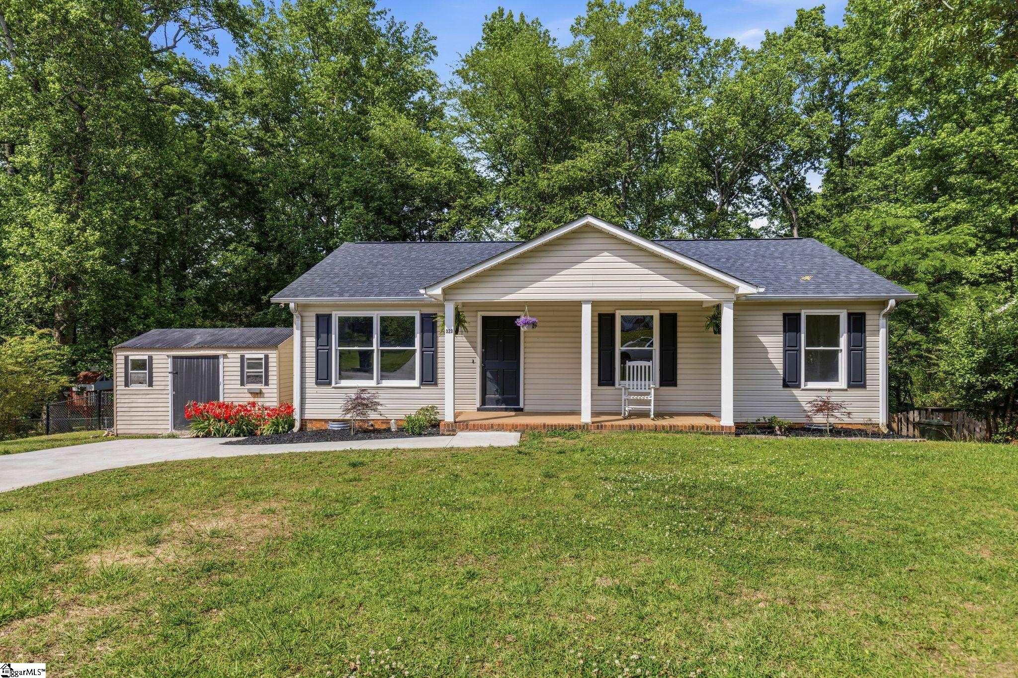 323 Pinonwood Drive — photo