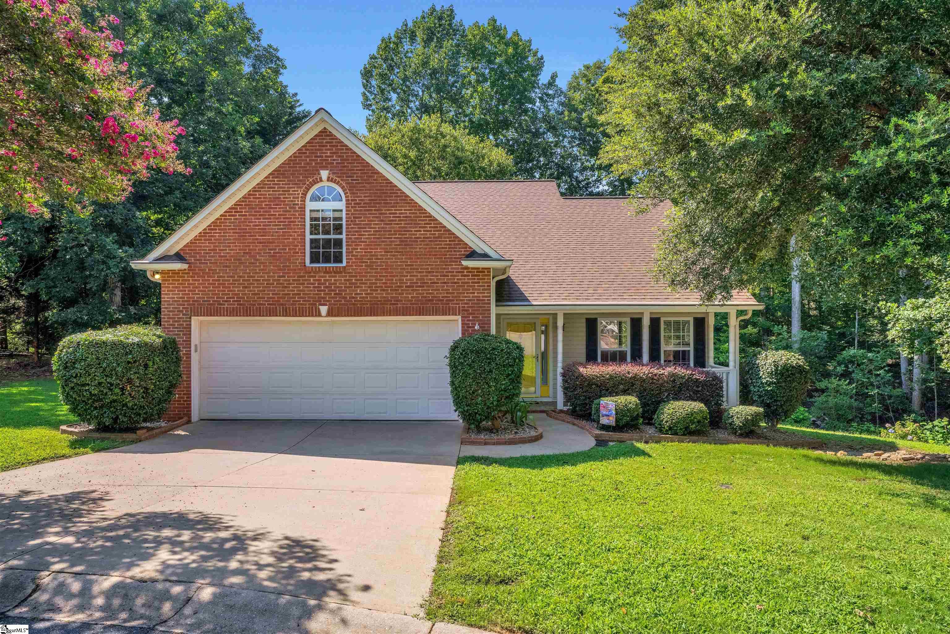511 Shadetree Court — photo