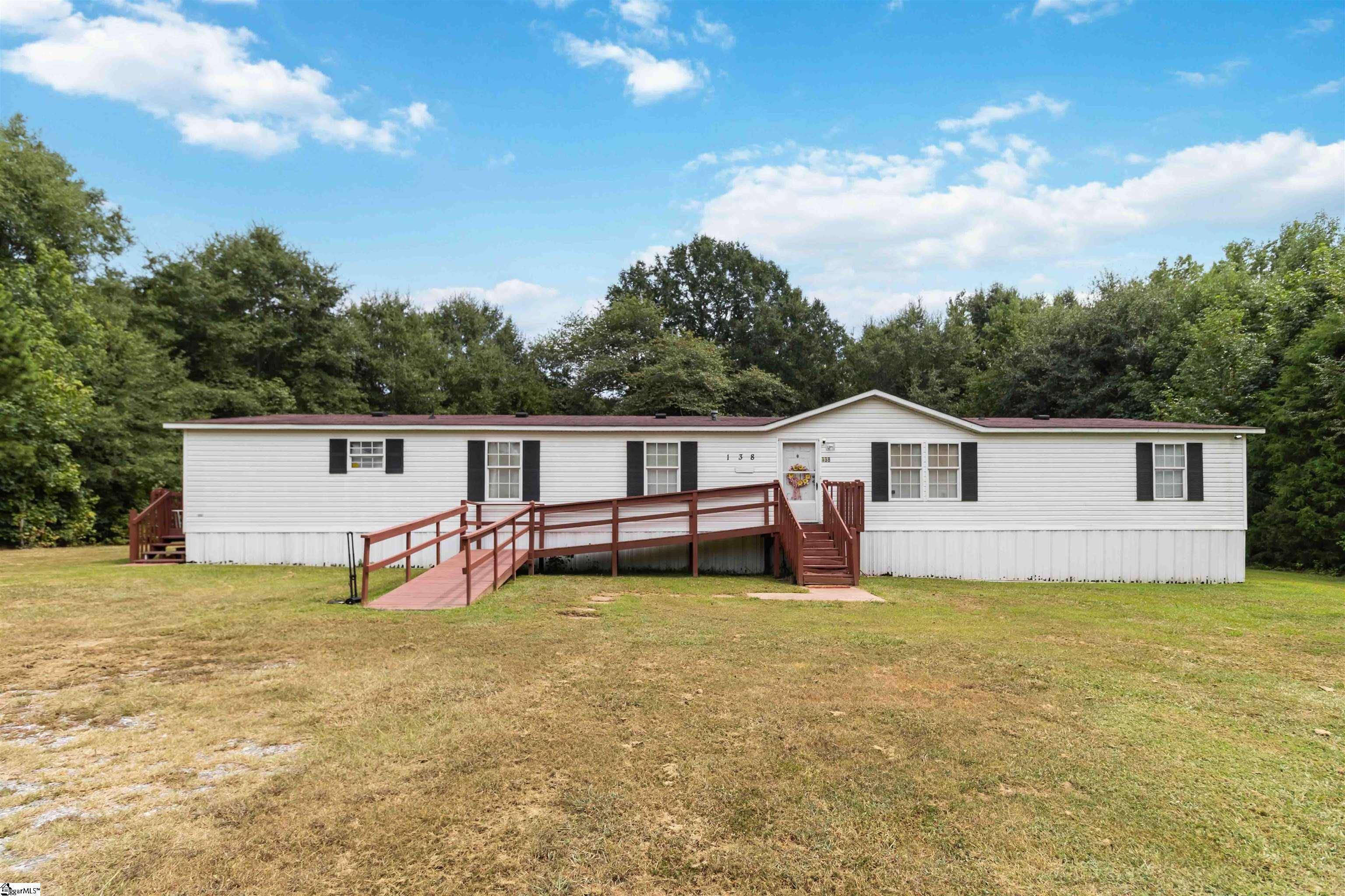 138 T C Bannister Road — photo
