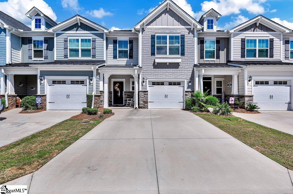 217 Nautique Court — photo