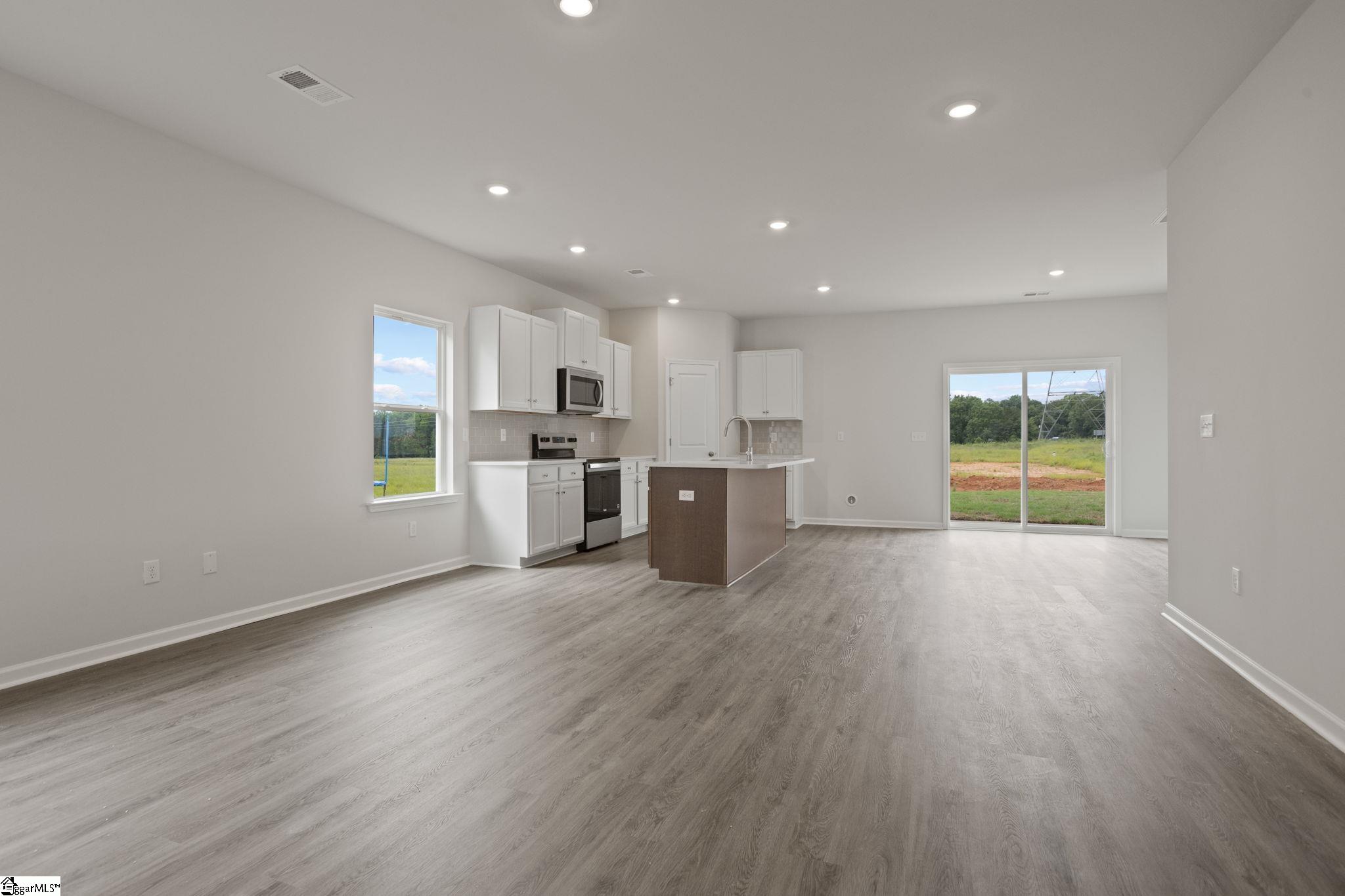 202 Spring Knoll Way, Fountain Inn, SC 29644 — photo 3