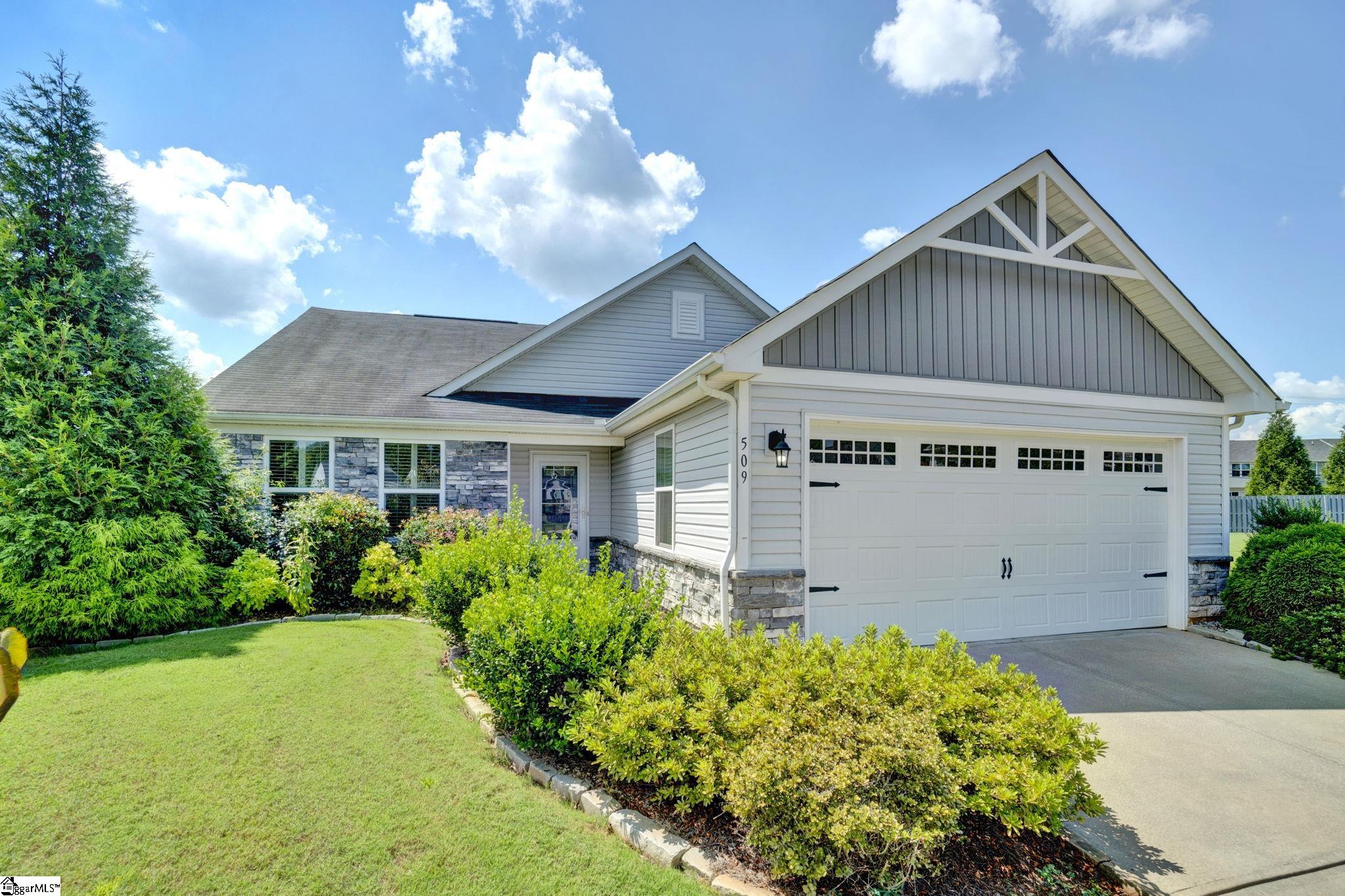 509 Harwood Court — photo