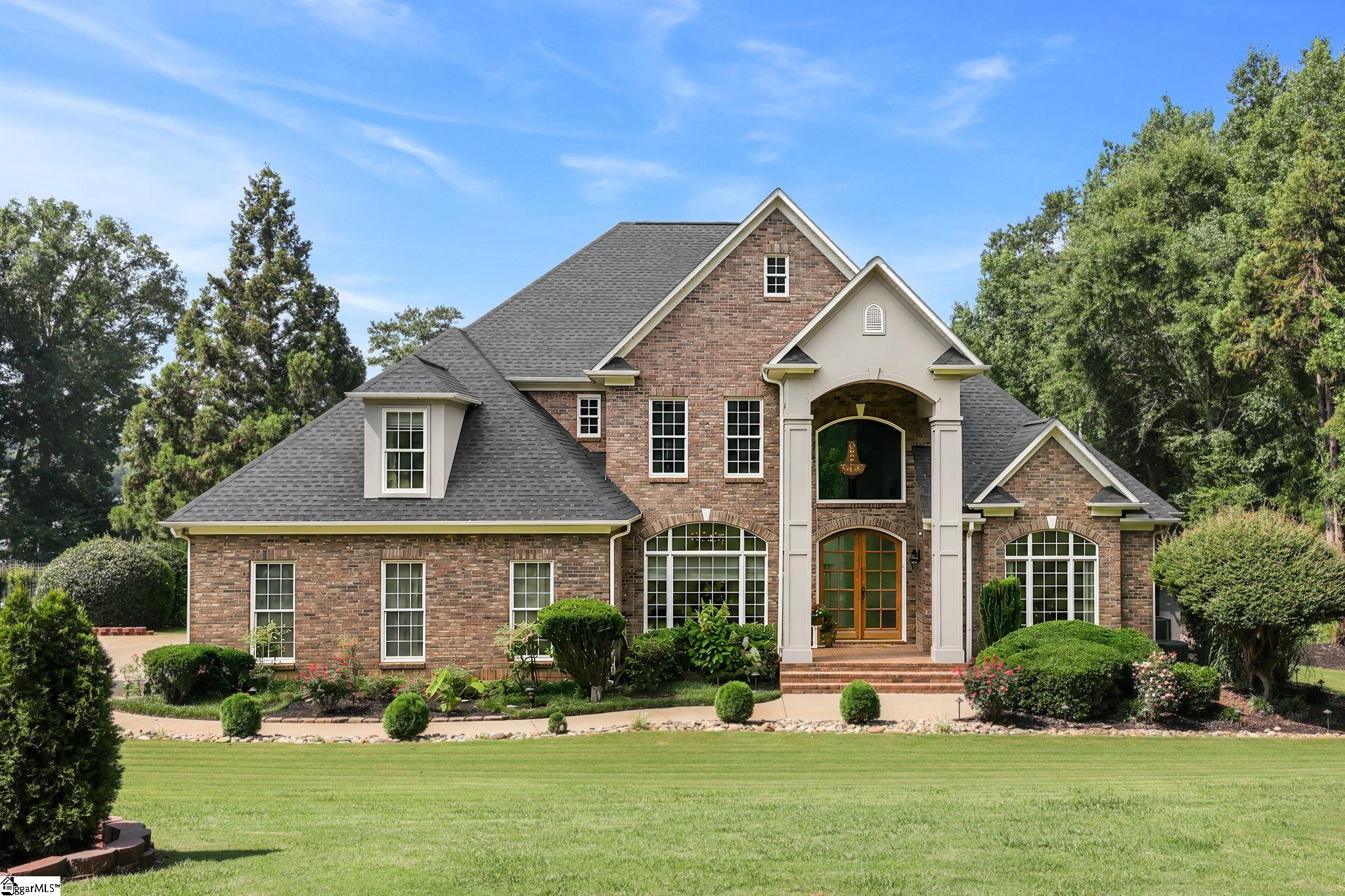 227 Woodlake Drive — photo