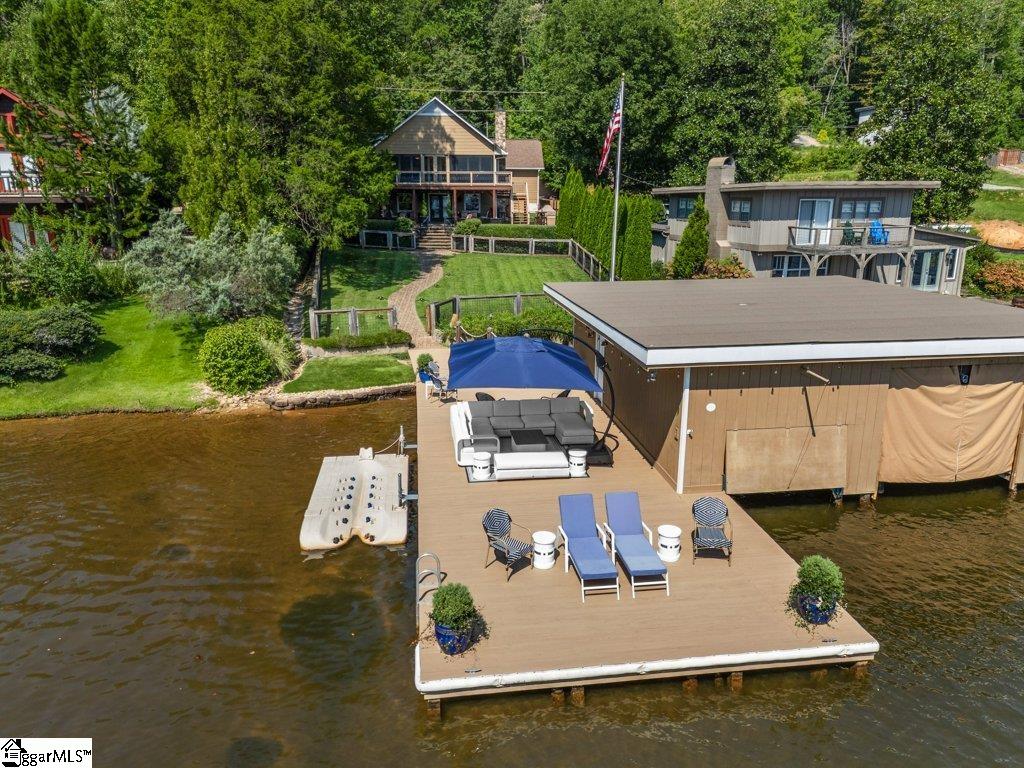 1522 W Lakeshore Drive — photo