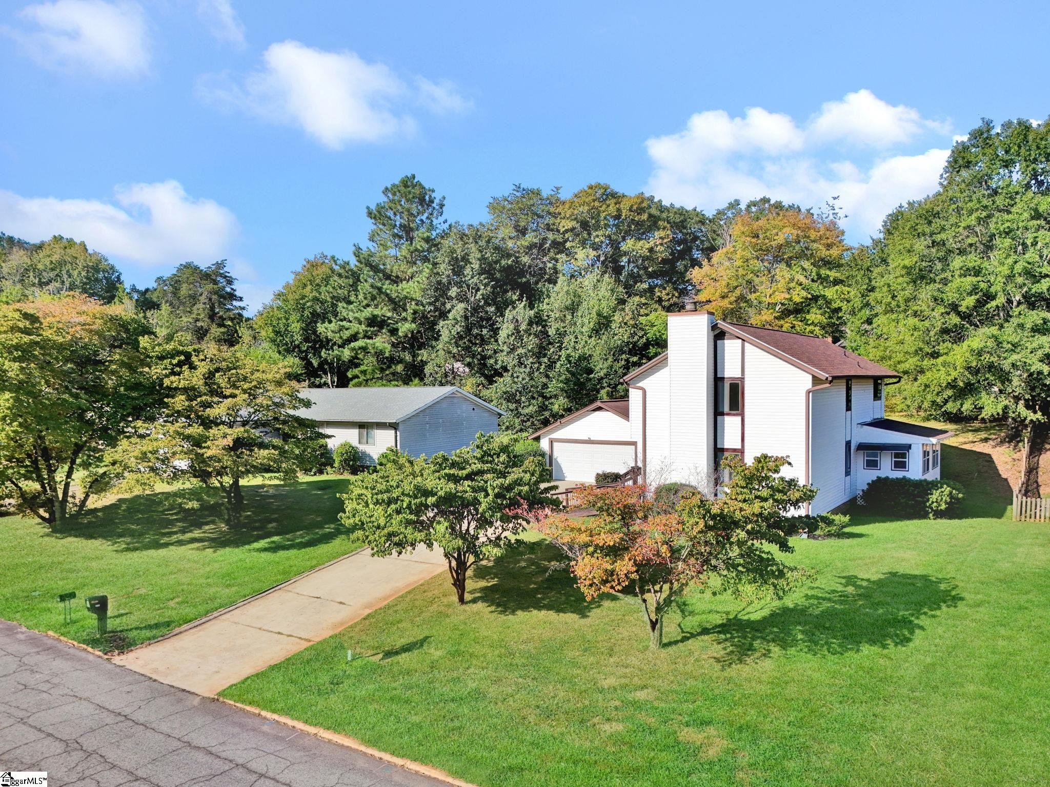 1105 Charter Oak Drive — photo