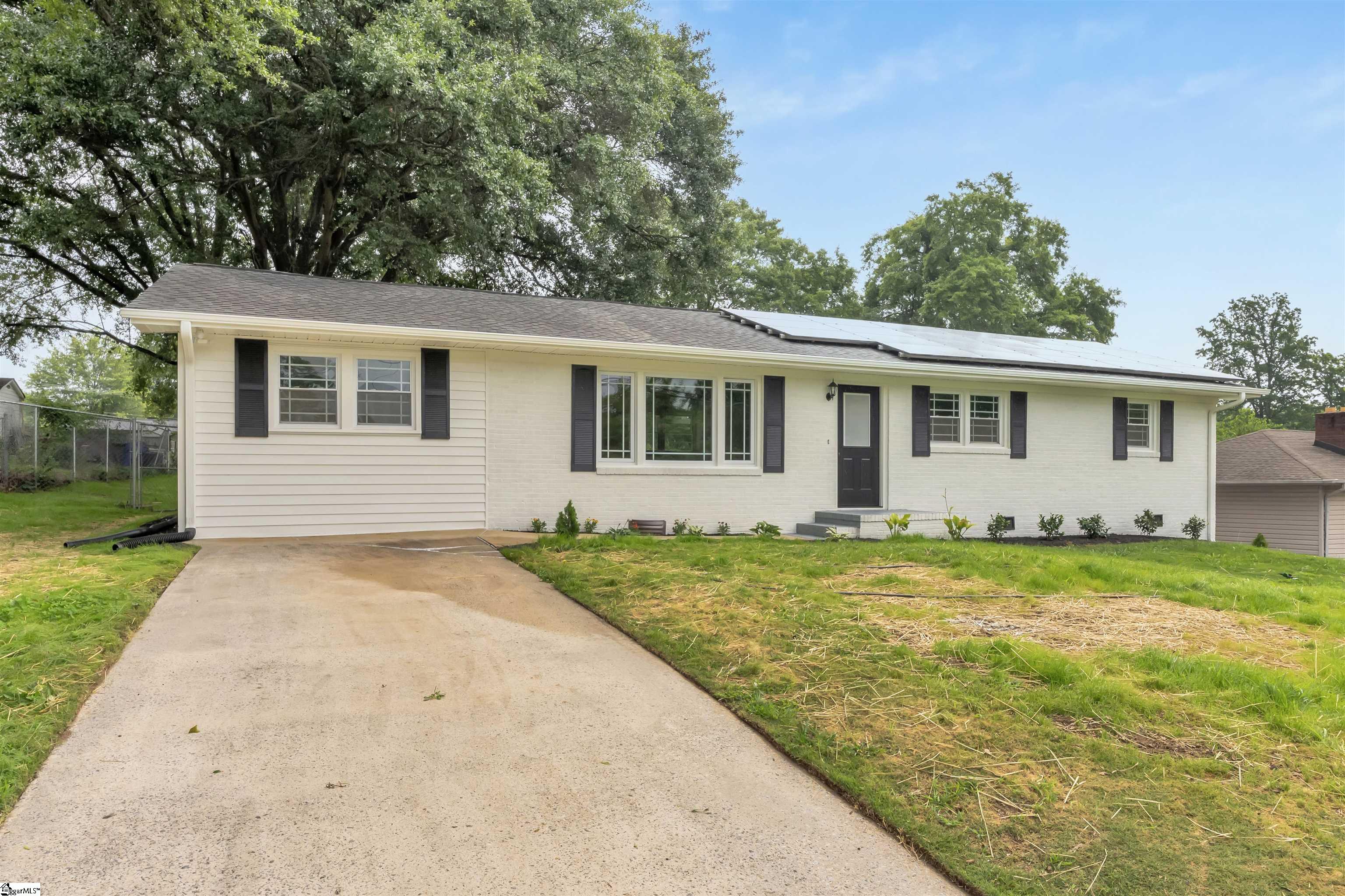 103 Longwood Drive — photo