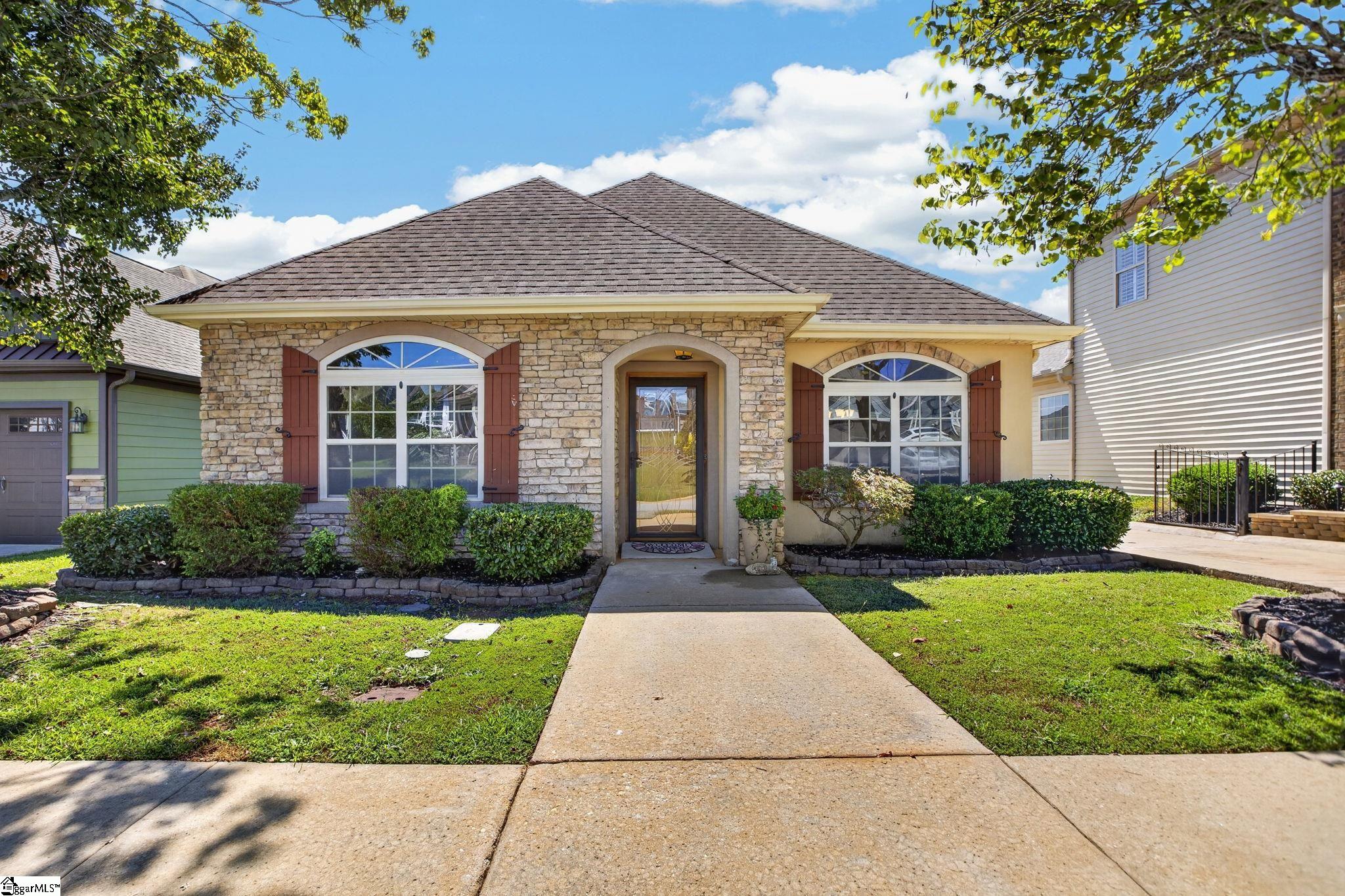 116 Bur Oak Drive — photo