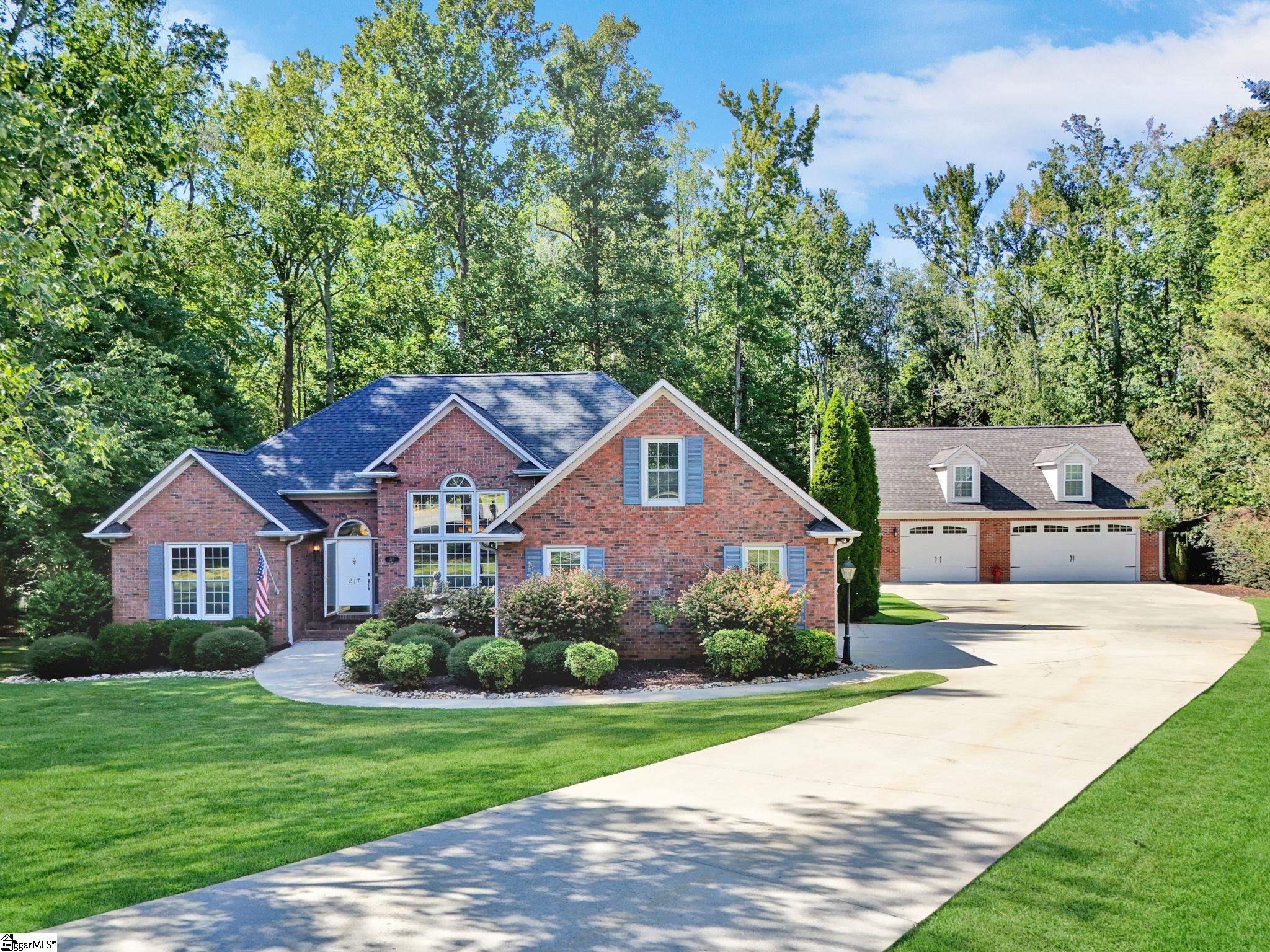 217 Wren Crossing Lane — photo