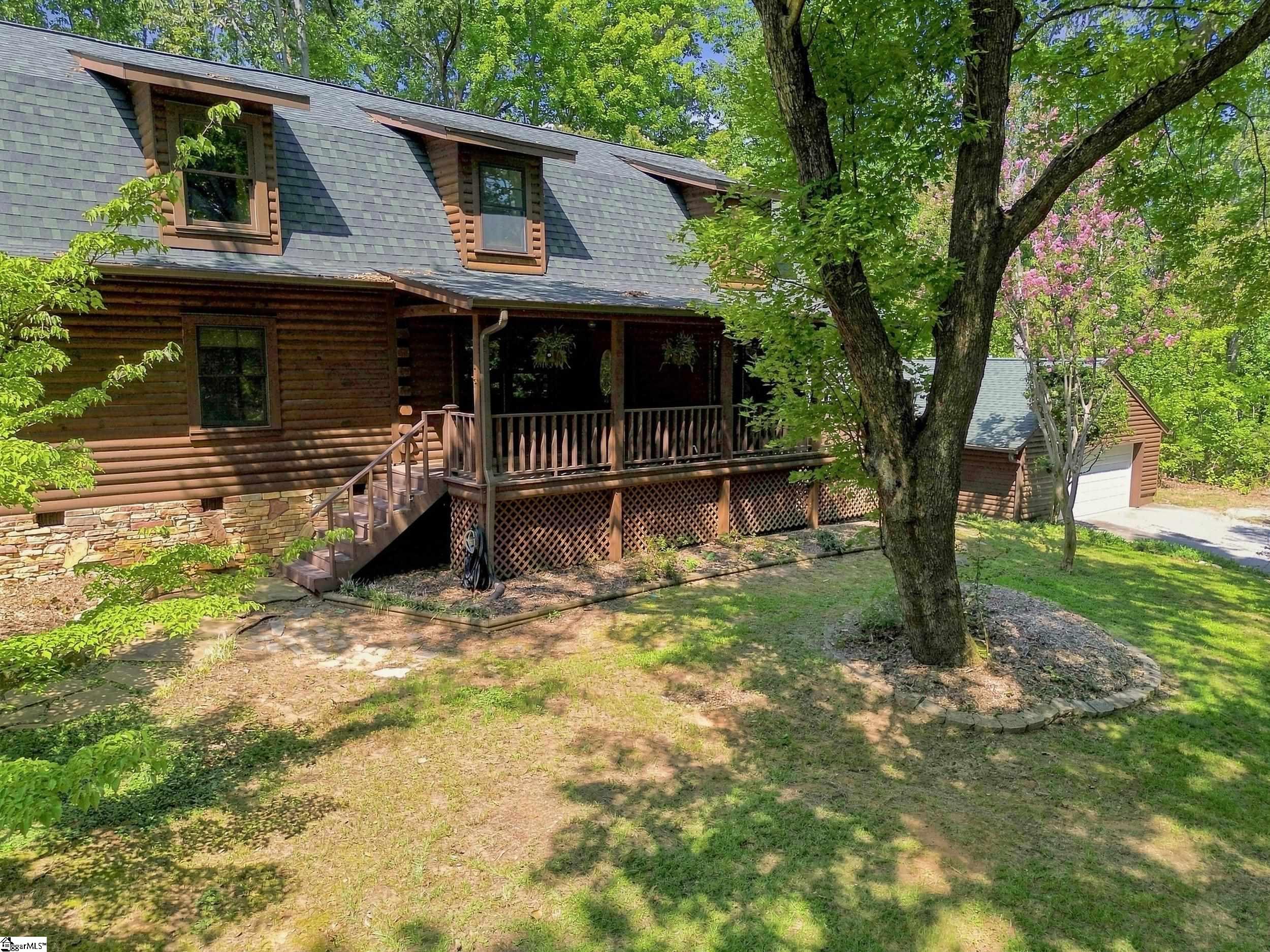 87 Robertson Road — photo