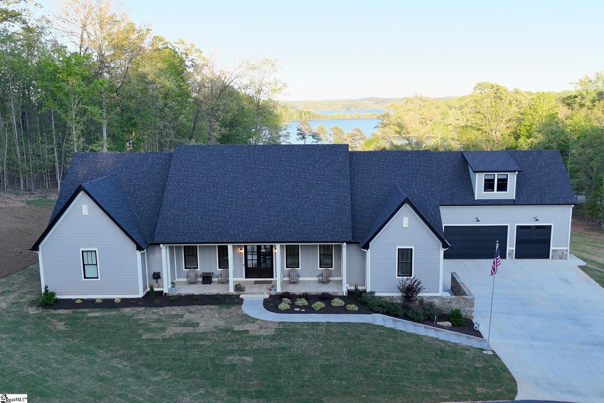 1359 Martin Creek Road — photo
