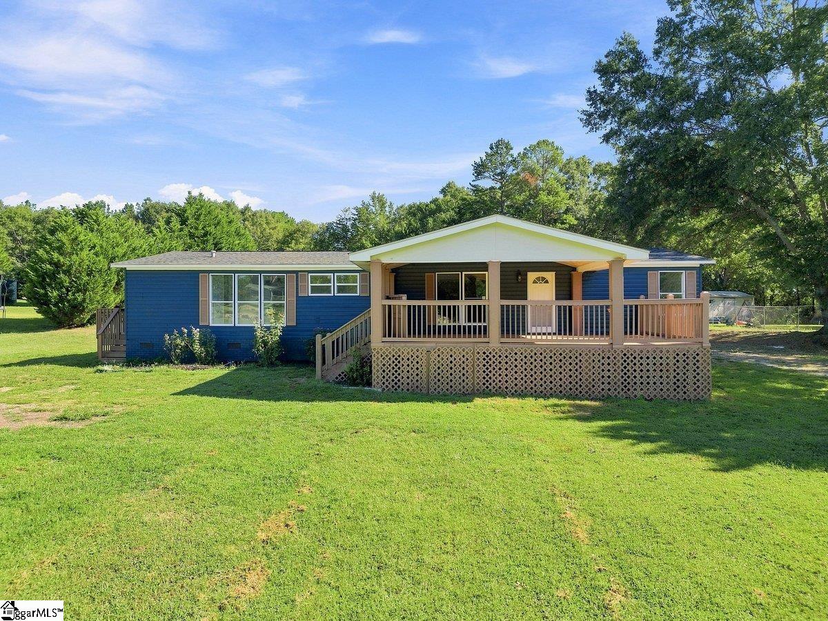 129 Effie Drive — photo
