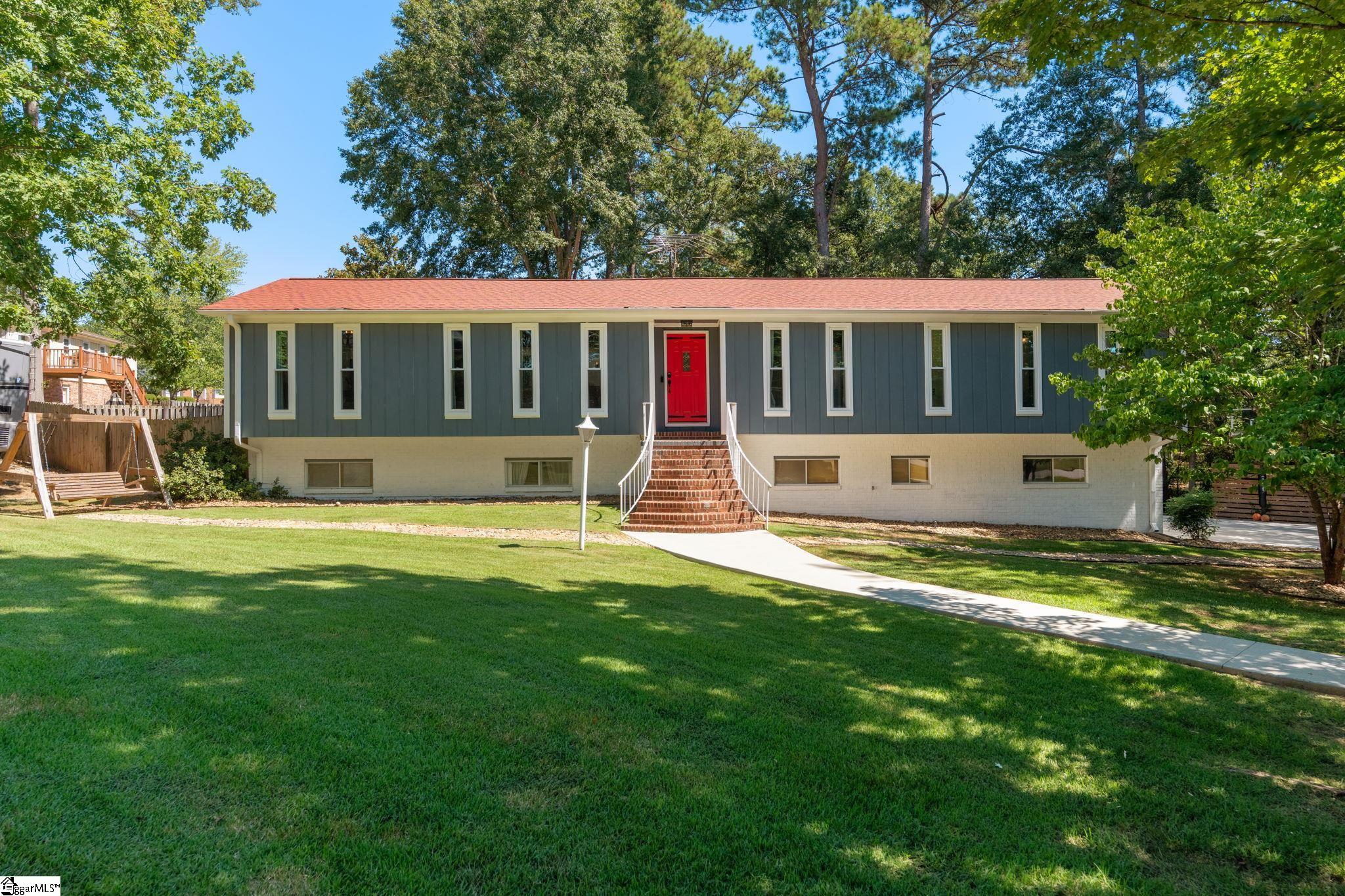 1 Rose Wood Drive — photo