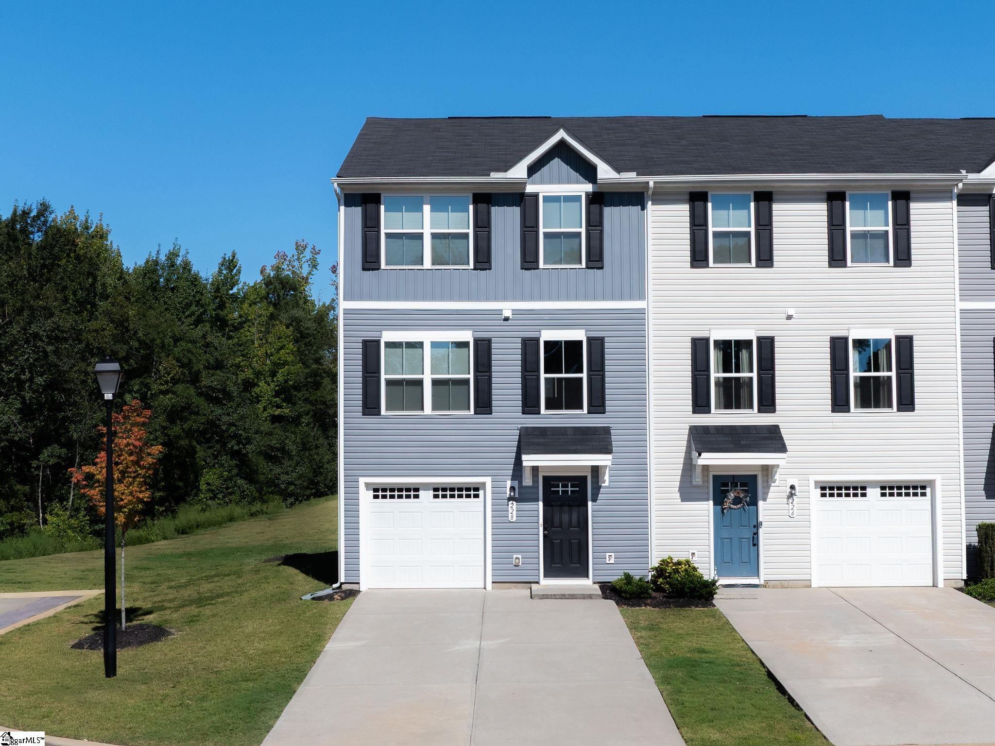 228 Maple Forge Trail — photo