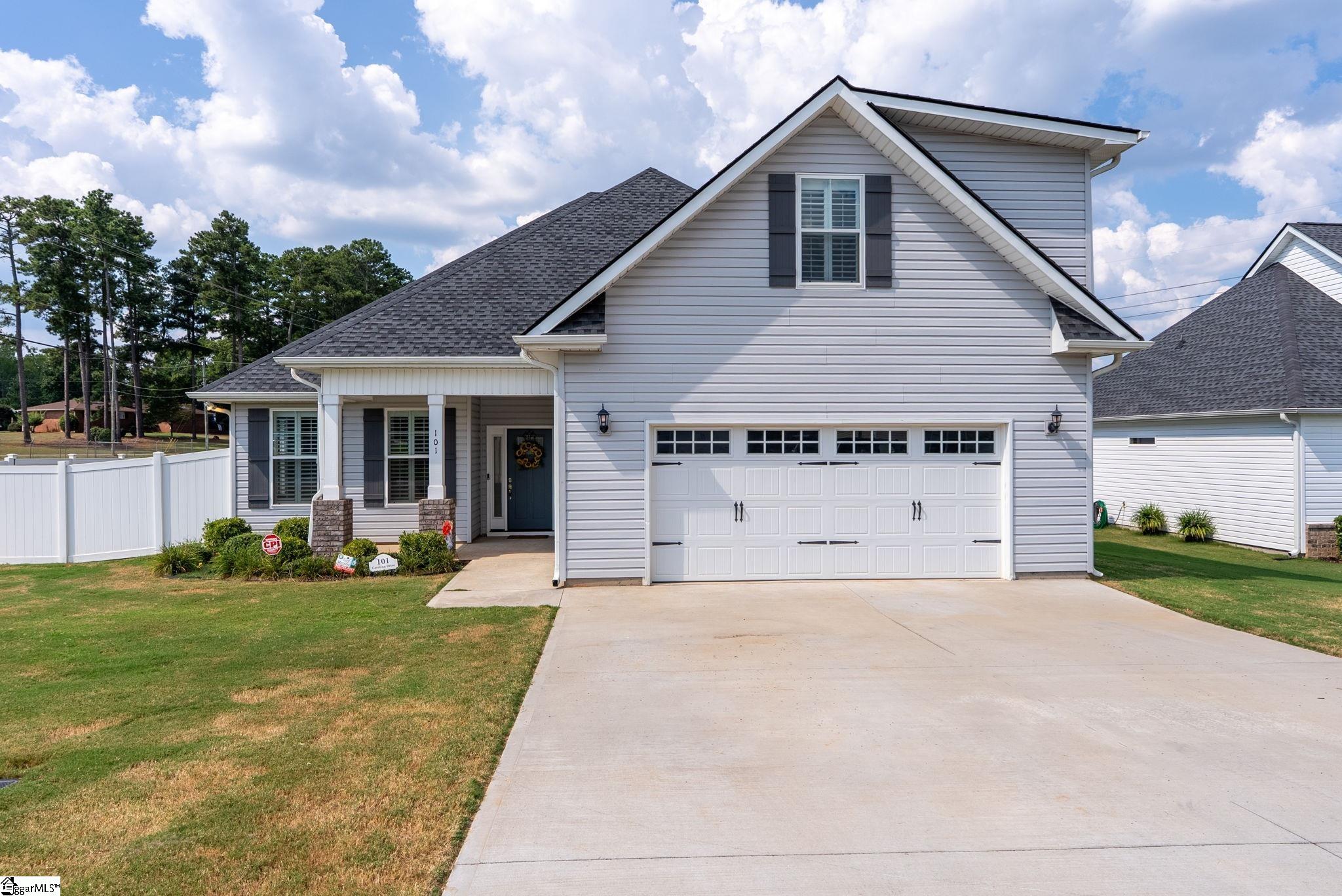 101 Carolina Drive — photo