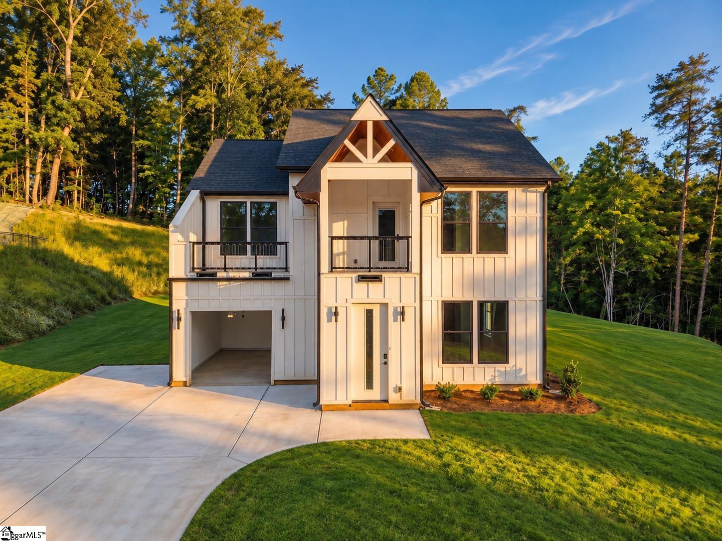 152 Boxwood Lane — photo