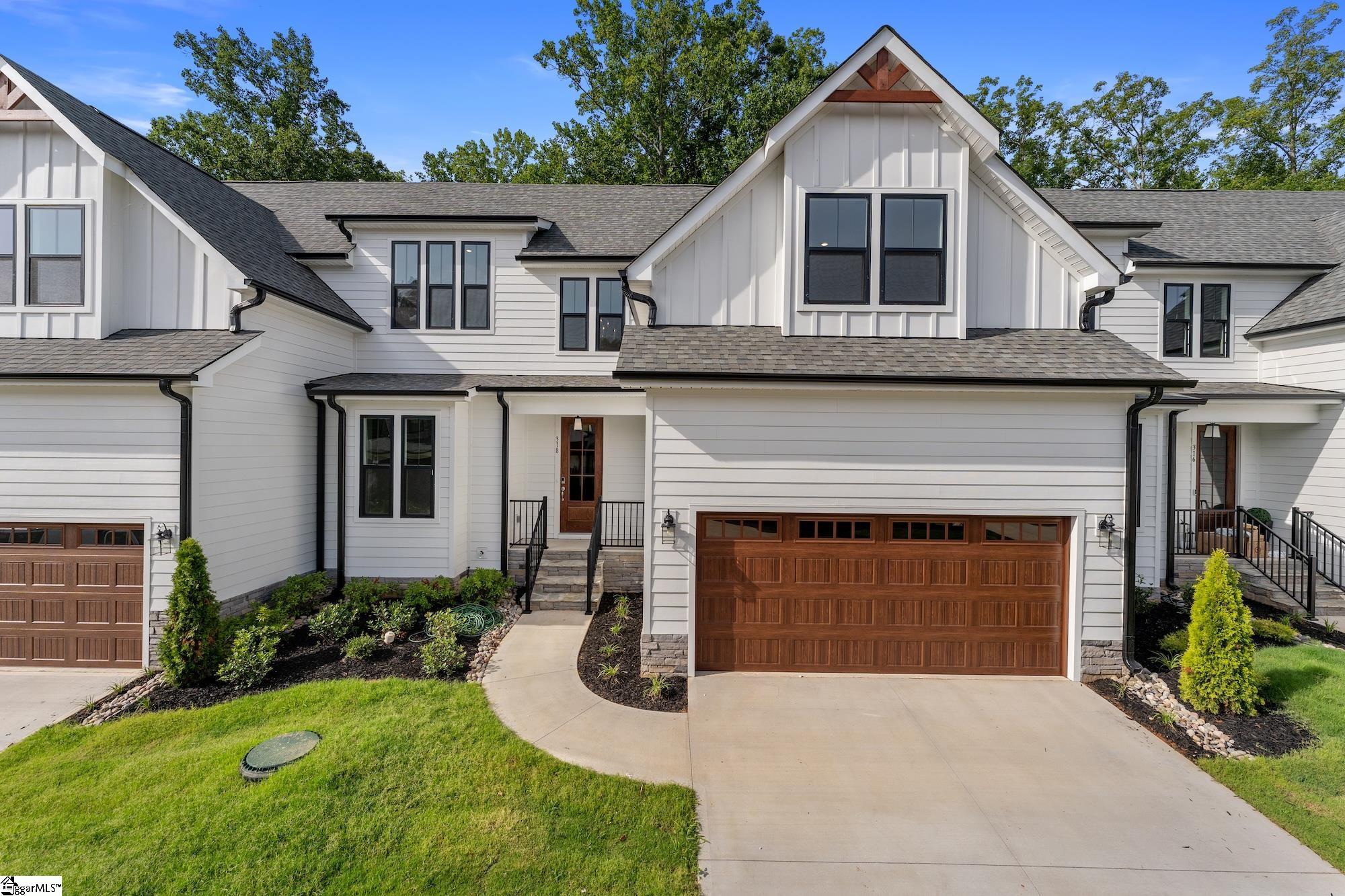 318 Breakwater Lane — photo