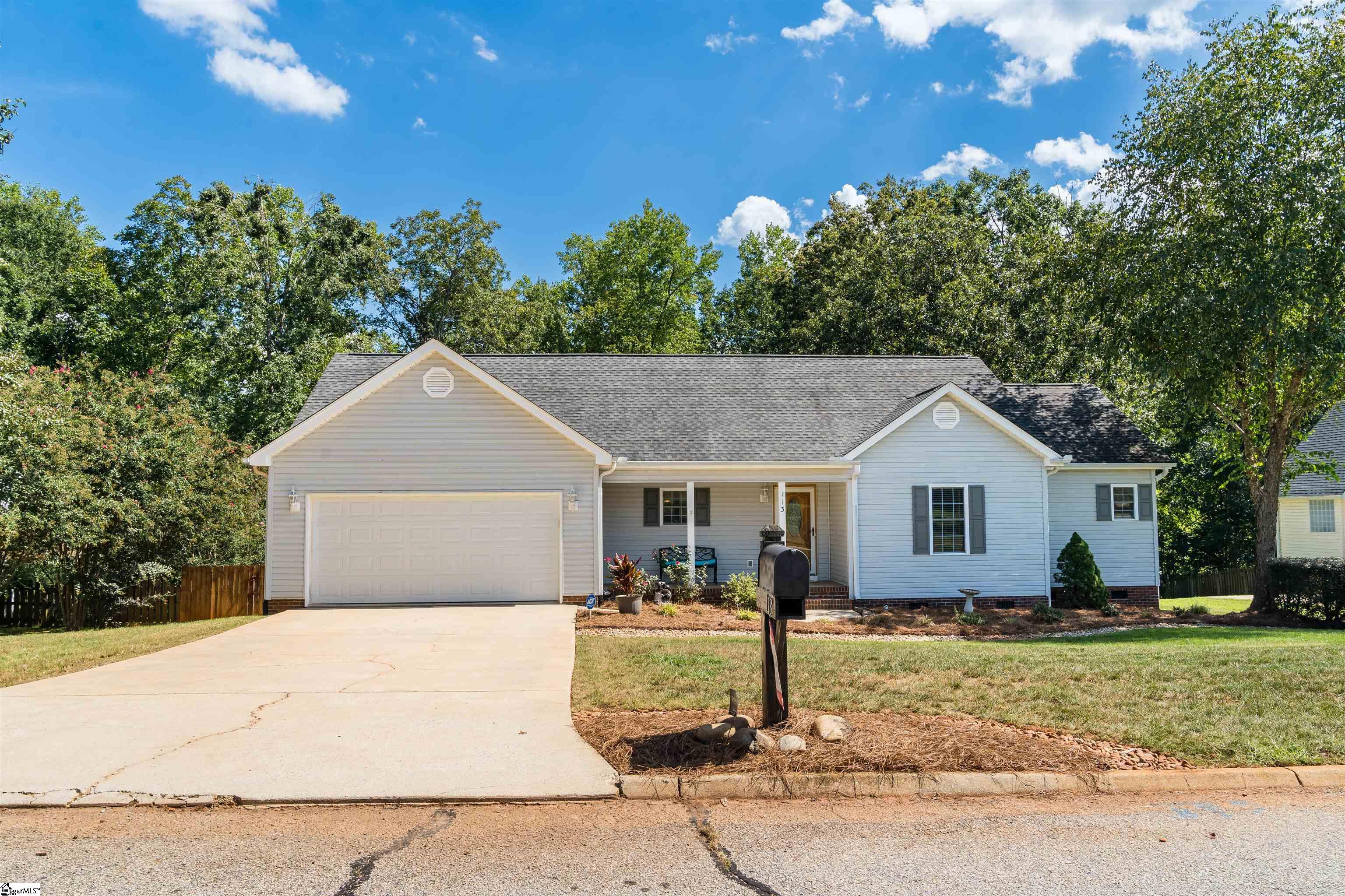 113 Brooke Lee Circle — photo