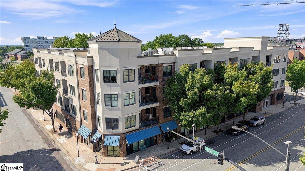 155 E Broad Street Apt 316 — photo