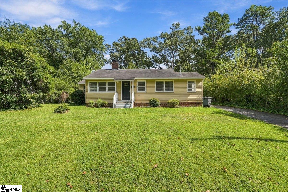 101 Arlo Court — photo