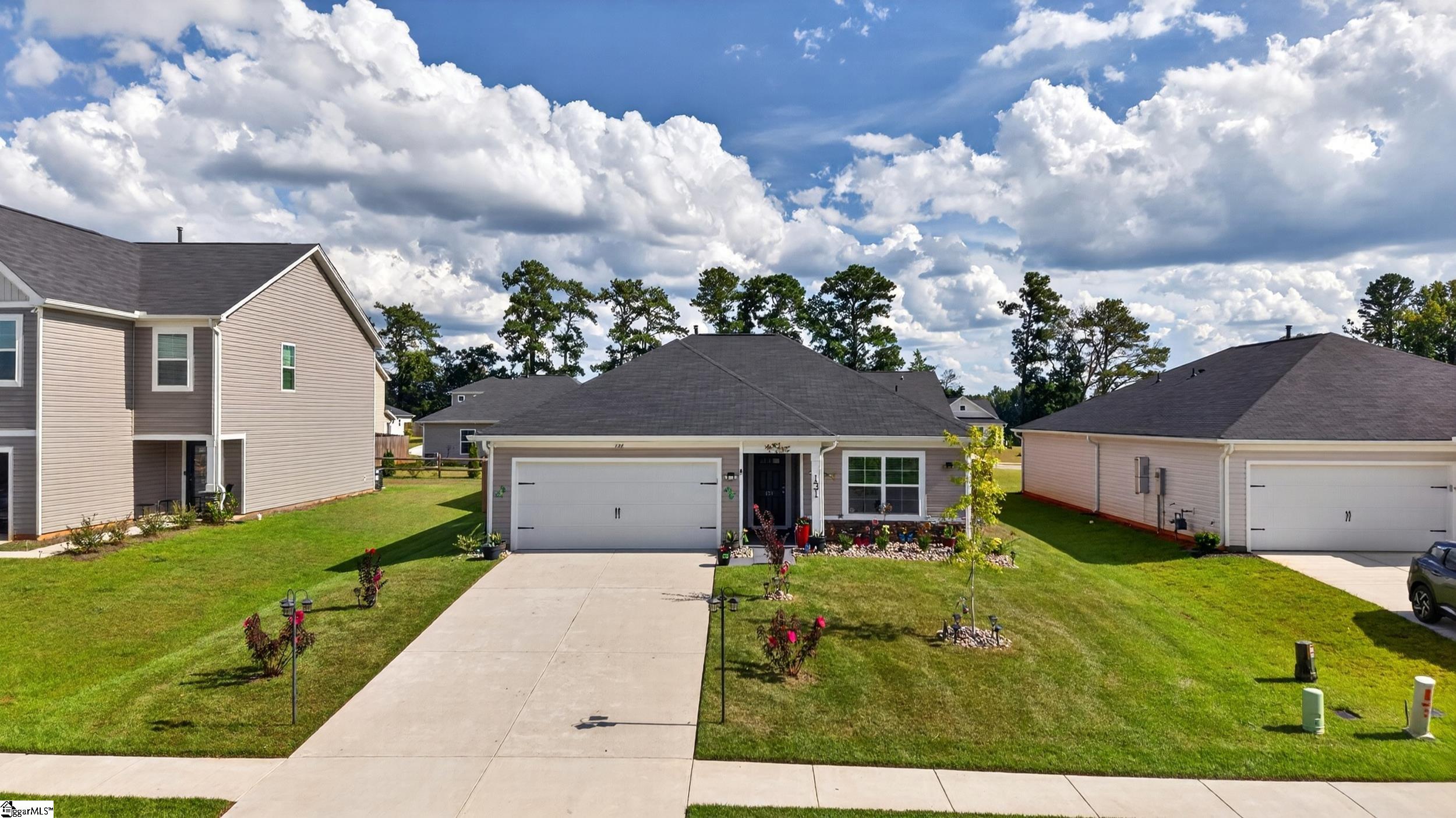 131 Southern Magnolia Lane — photo