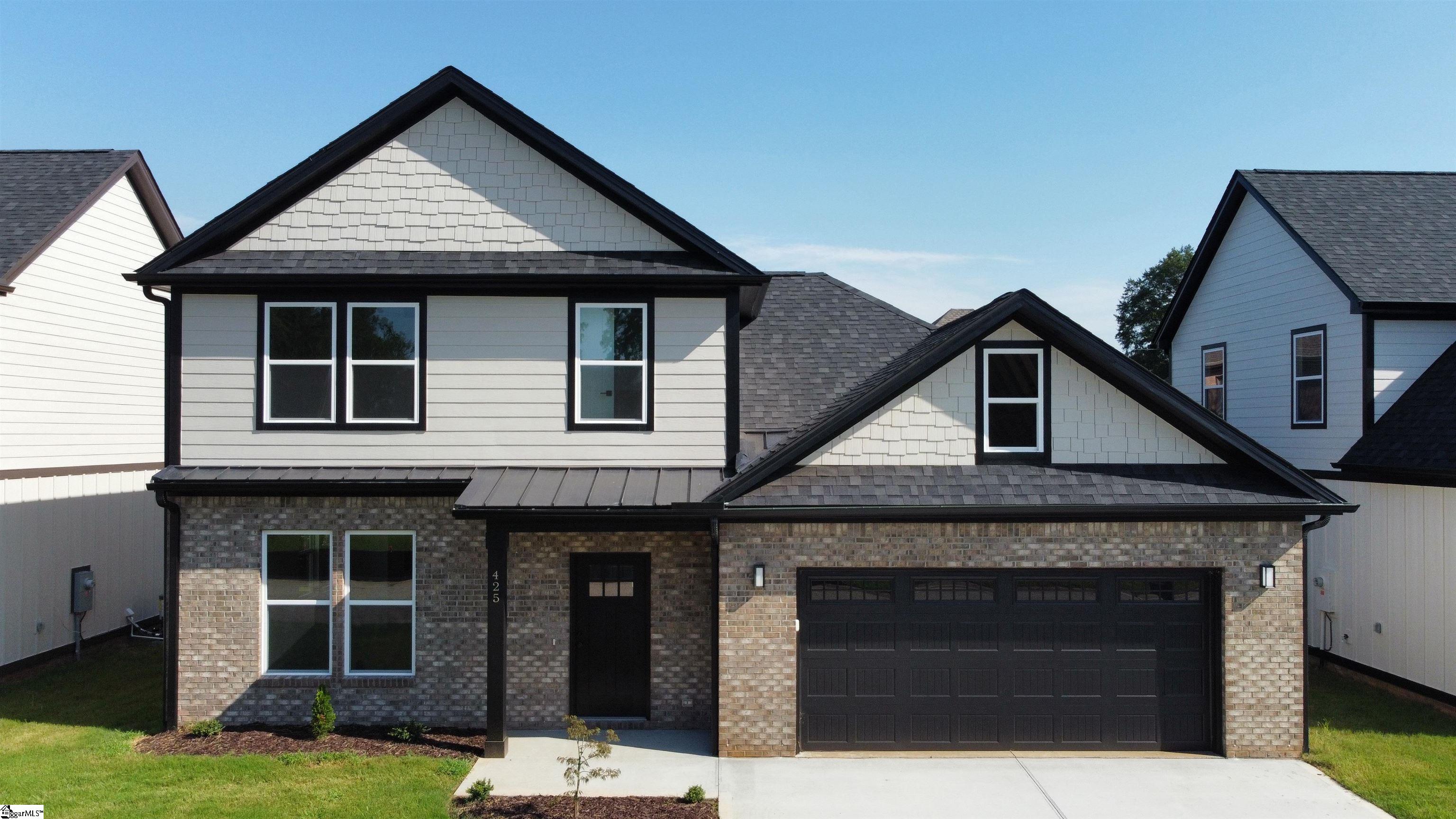 425 Ambiance Court — photo