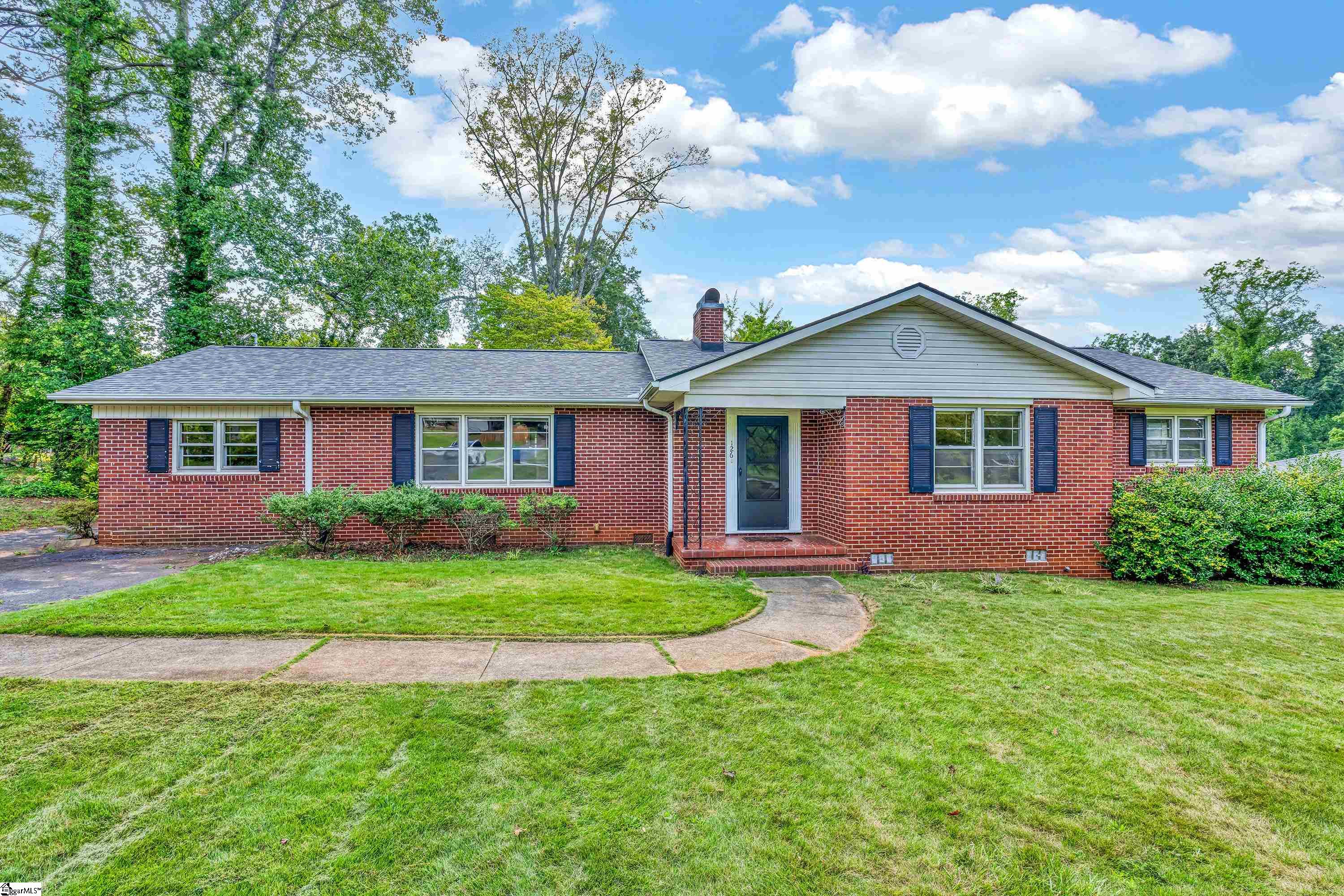 126 Holly Drive — photo