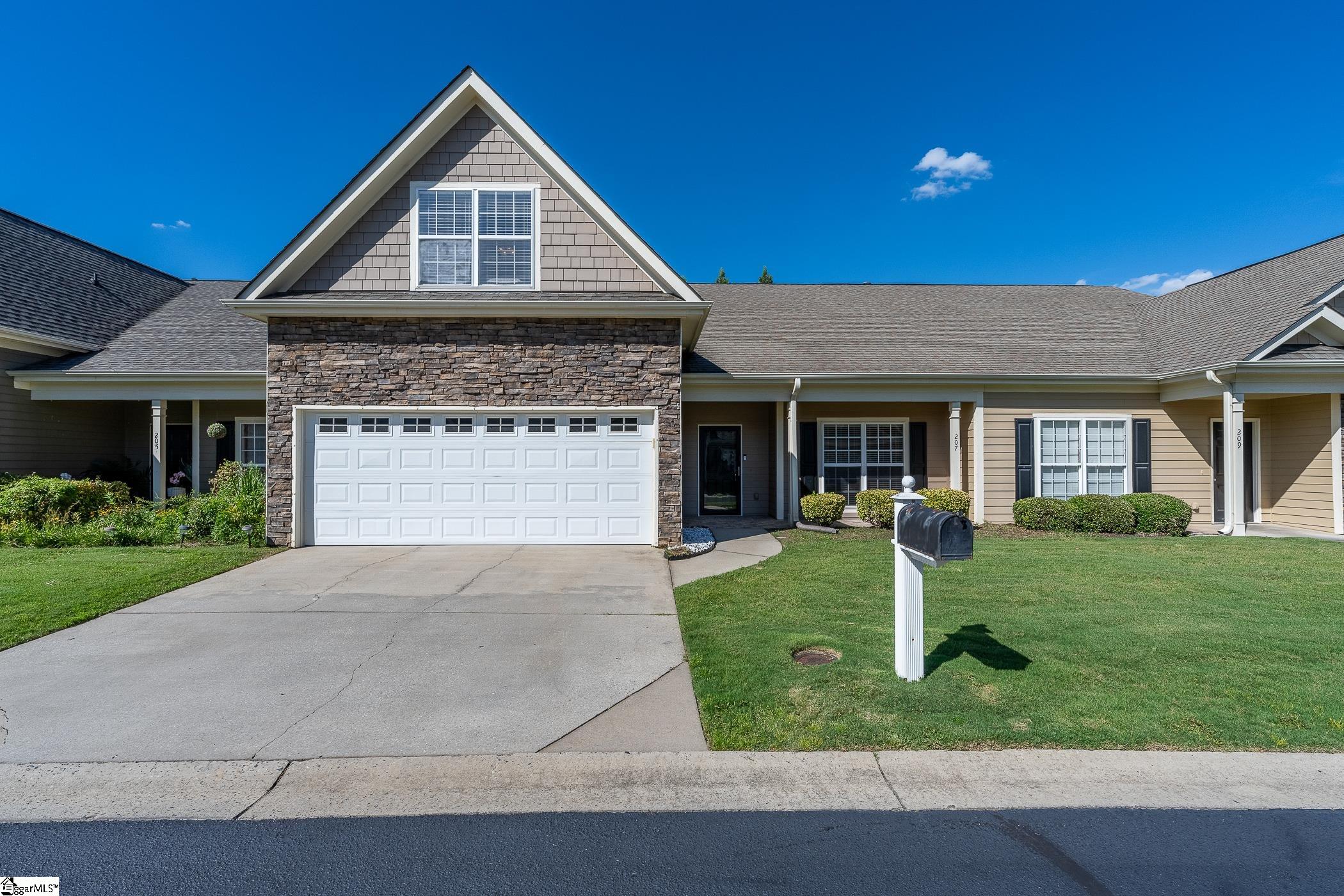 207 Louisville Drive — photo