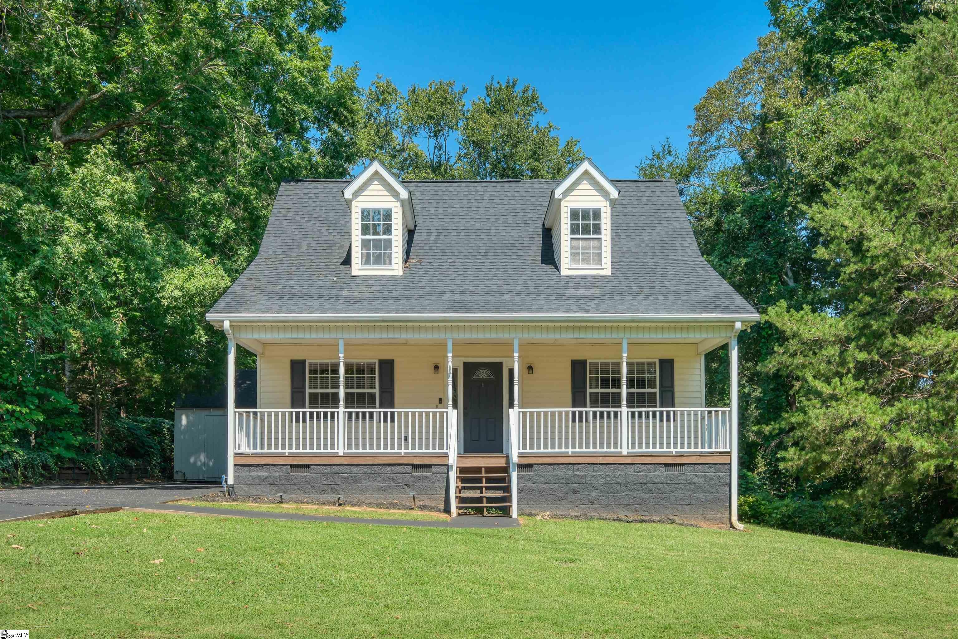 222 Midland Drive — photo